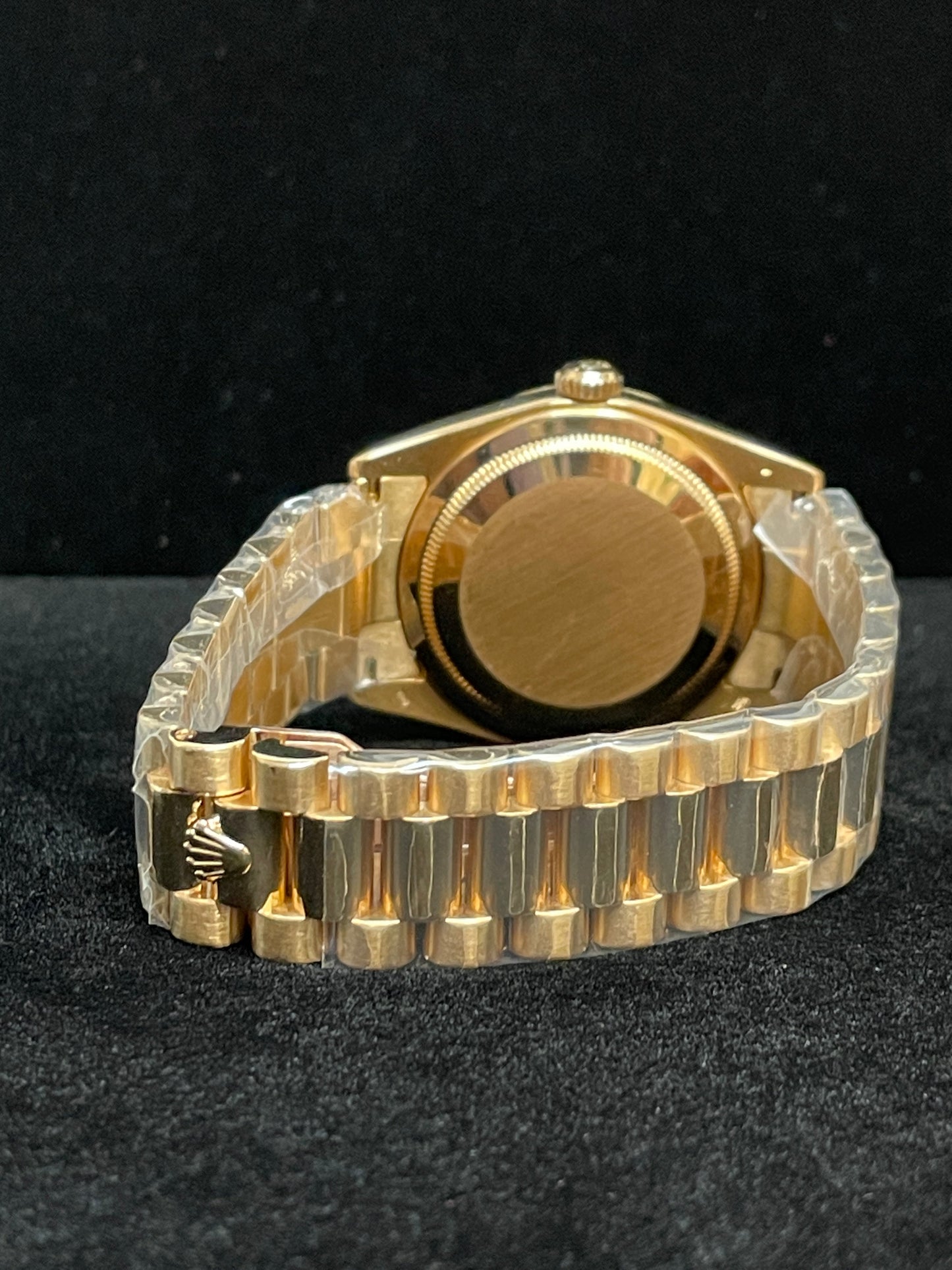 2000 Rolex Day-Date 118208 Champagne Roman Dial SEL Heavy 18kt President 36mm