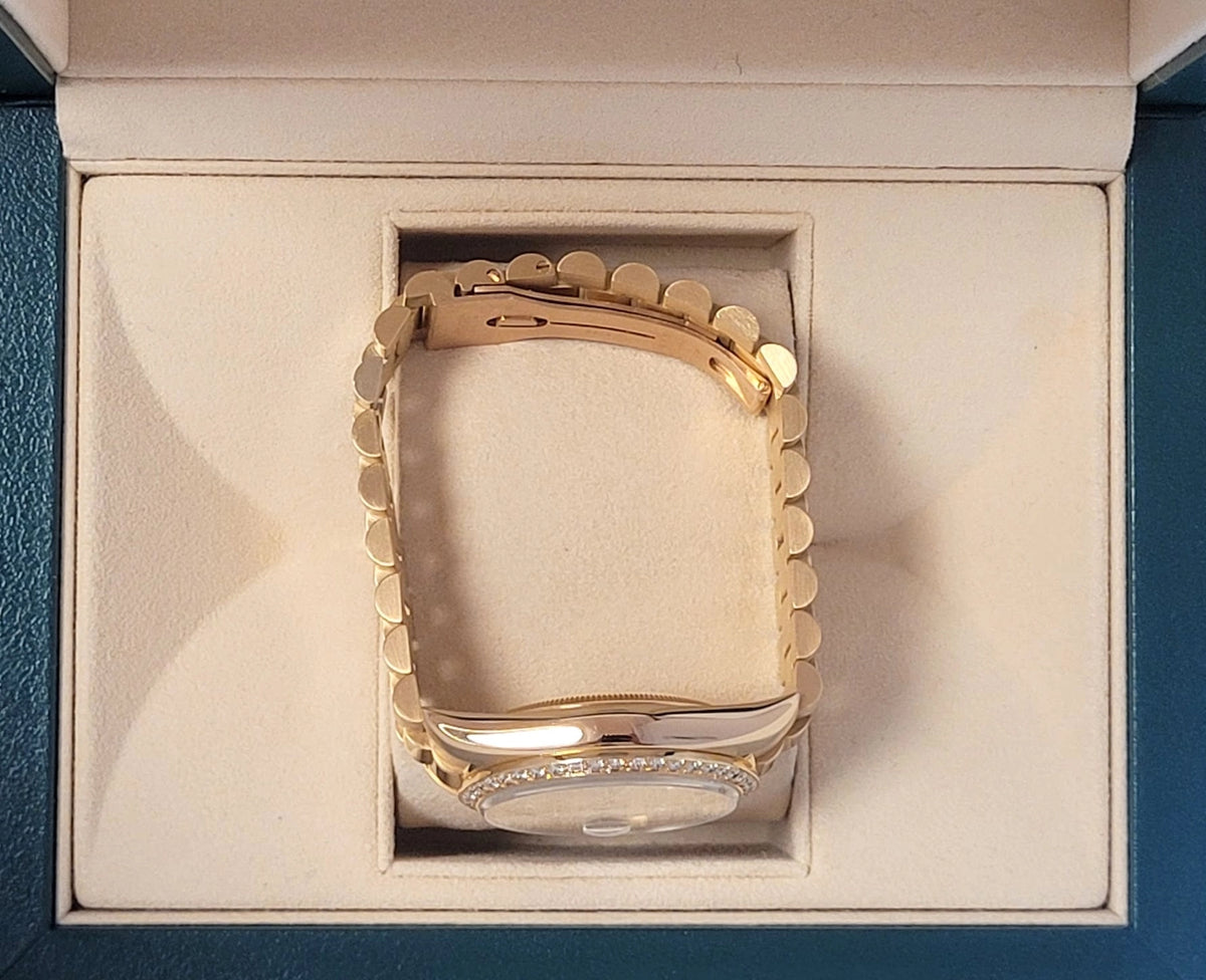 Rolex Day-Date 18348 Khanjar Diamond Dial and Bezel 18kt President RSC Card 2026