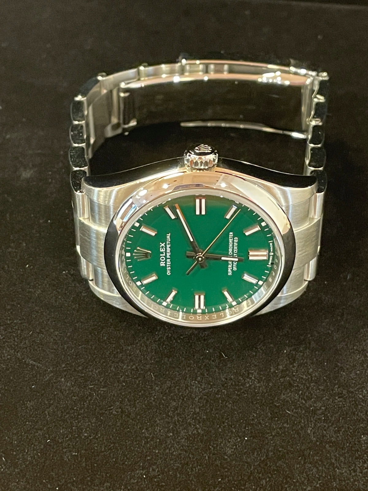 2025 Rolex Oyster Perpetual 126000 Green Dial SS Oyster With Papers 36mm