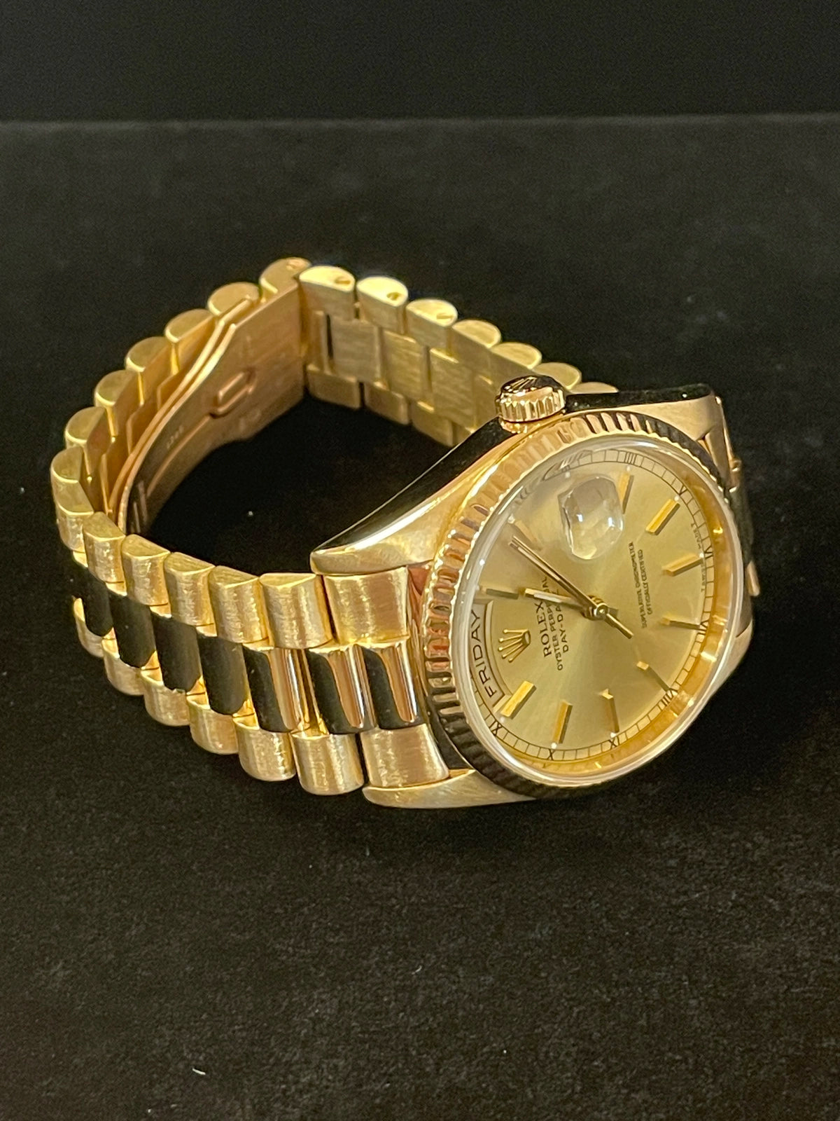 1989 Rolex Day-Date 18238 Champagne Dial 18kt President With Papers 36mm