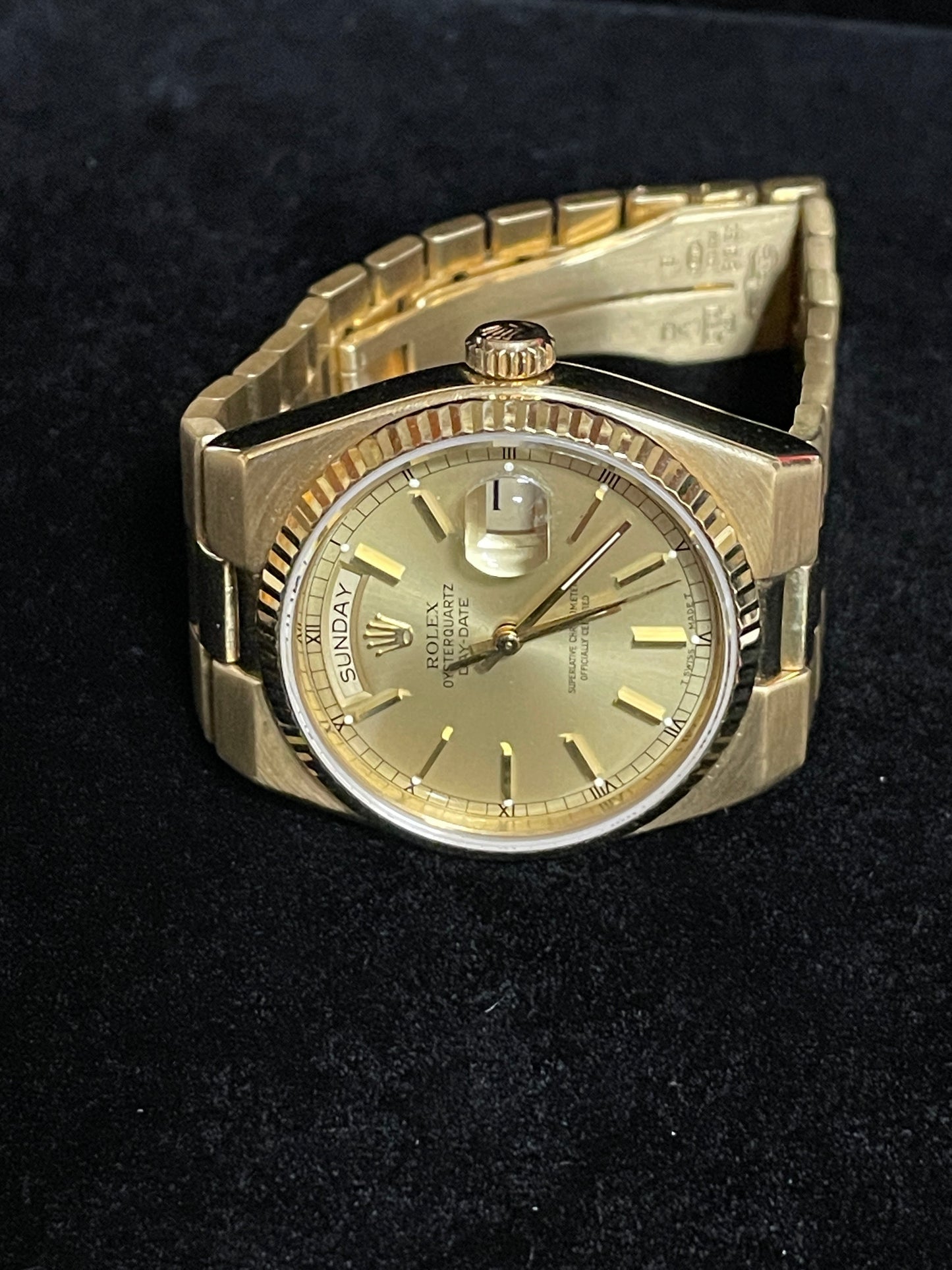 1979 Rolex Day-Date OysterQuartz 19018 Champagne Dial 18kt President 36mm