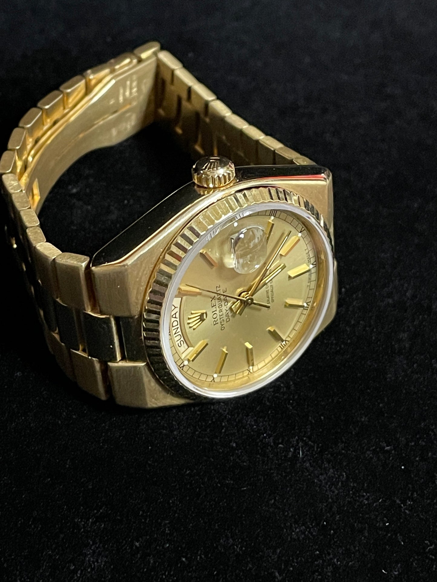 1979 Rolex Day-Date OysterQuartz 19018 Champagne Dial 18kt President 36mm