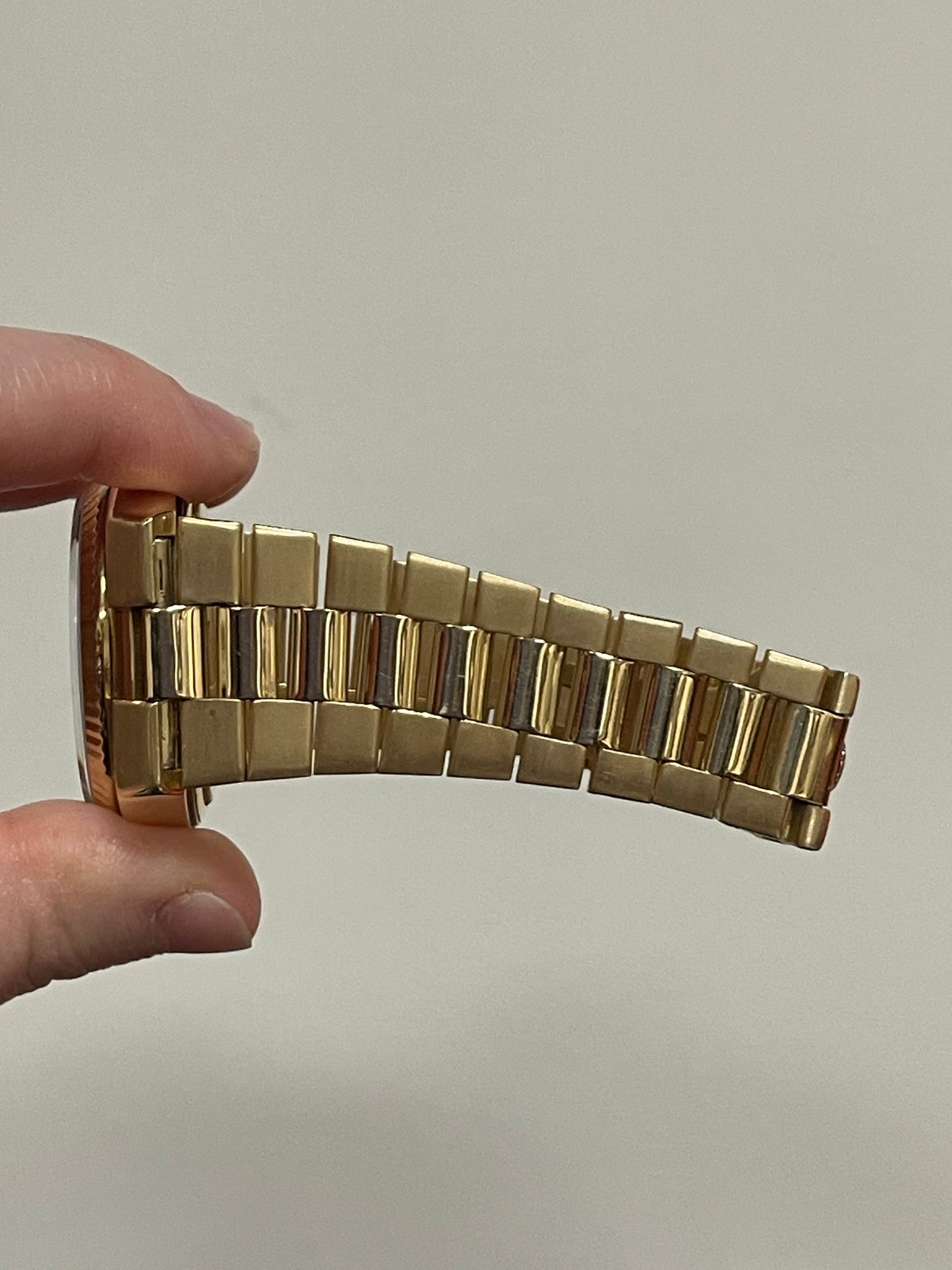 1979 Rolex Day-Date OysterQuartz 19018 Champagne Dial 18kt President 36mm