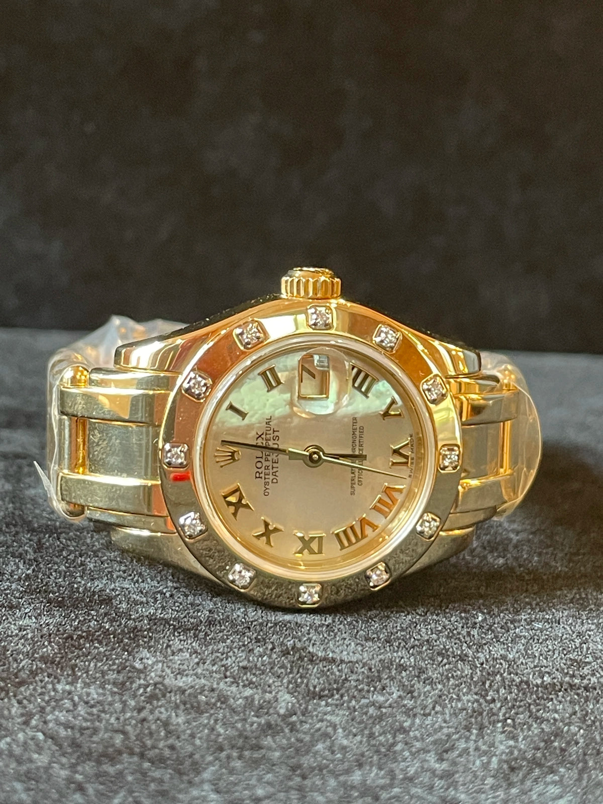 2004 Rolex Pearlmaster 80318 White MOP Roman Dial 18kt YG With Papers 29mm