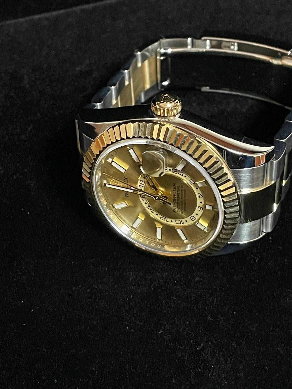 2020 Rolex Sky-Dweller 326933 Champagne Dial TT 18kt Oyster With Papers 42mm