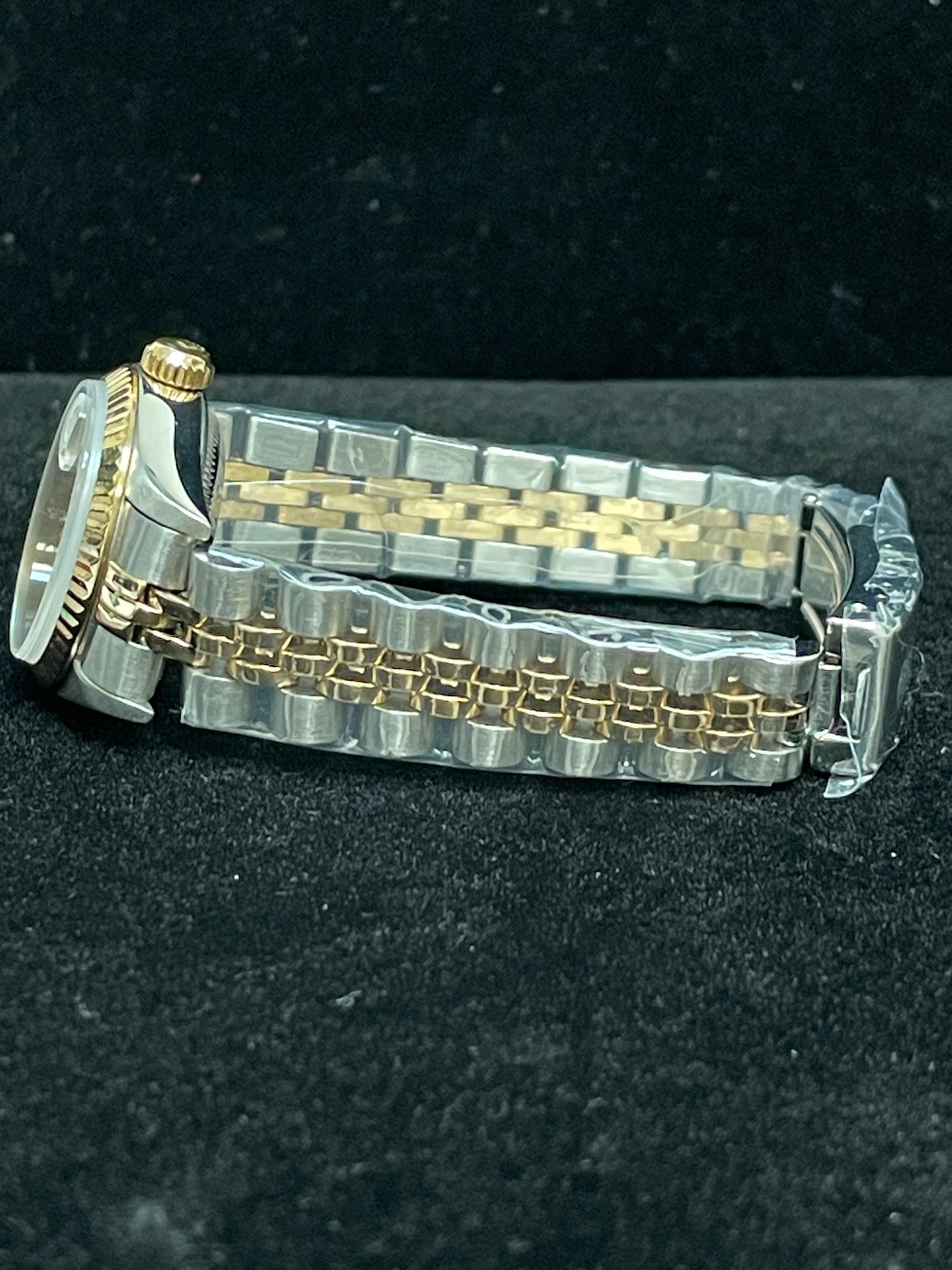 1995 Rolex Ladies Datejust 69173 Champagne Dial TT Jubilee No Papers 26mm