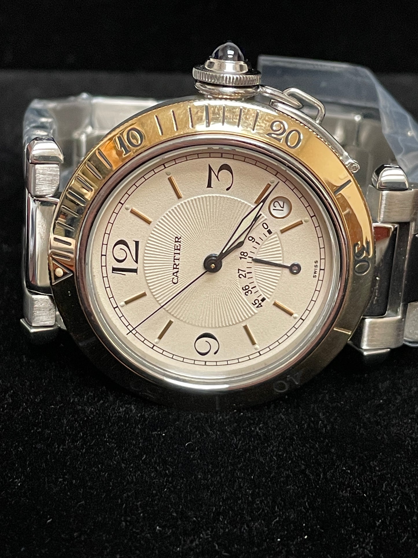 Cartier Pasha Power Reserve 1033 White Dial YG 18kt Bezel SS Watch Only 38mm