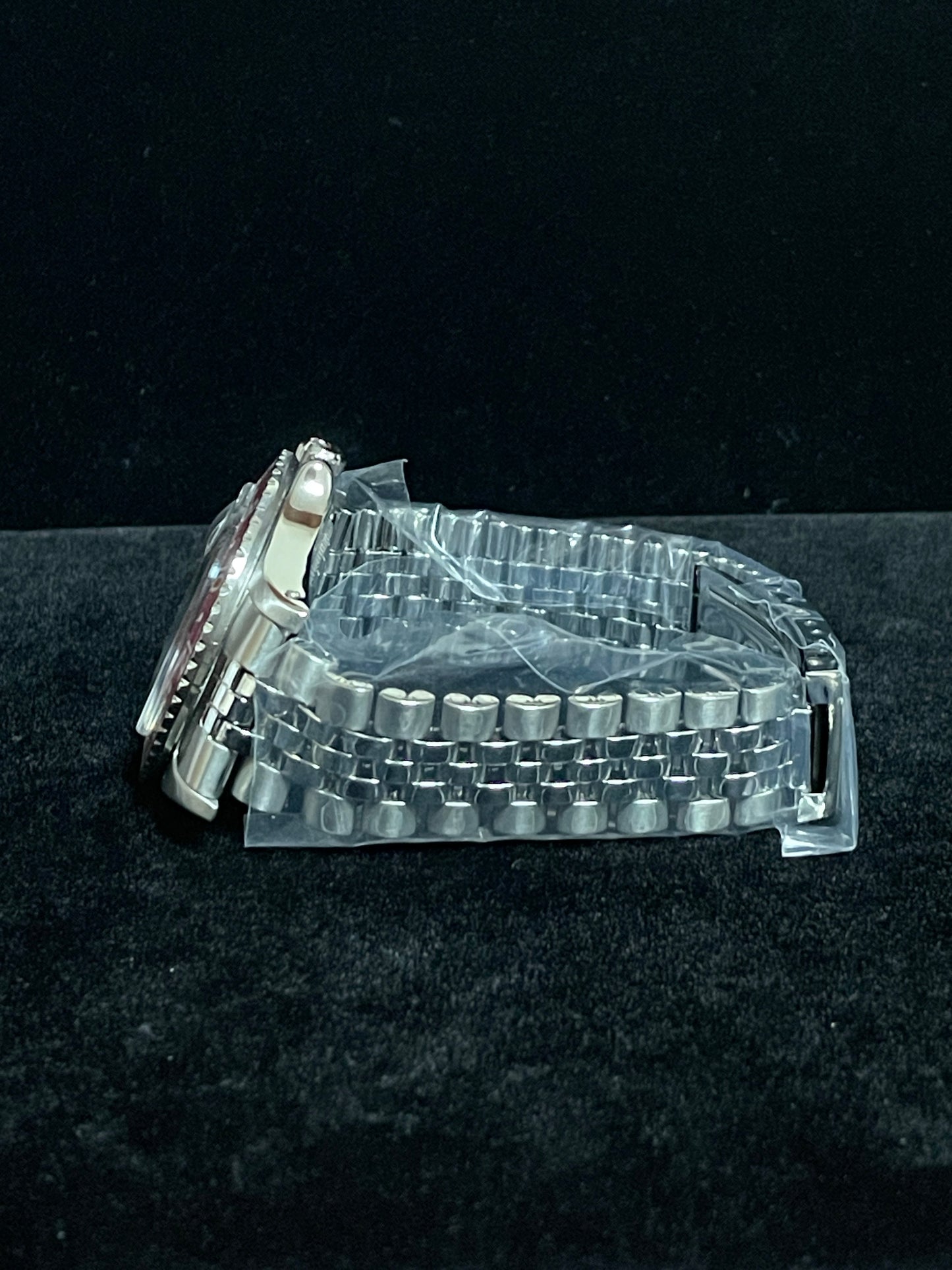 1972 Rolex Pepsi GMT-Master 1675 Red Back Insert Black Dial MK2 SS Jubilee 40mm