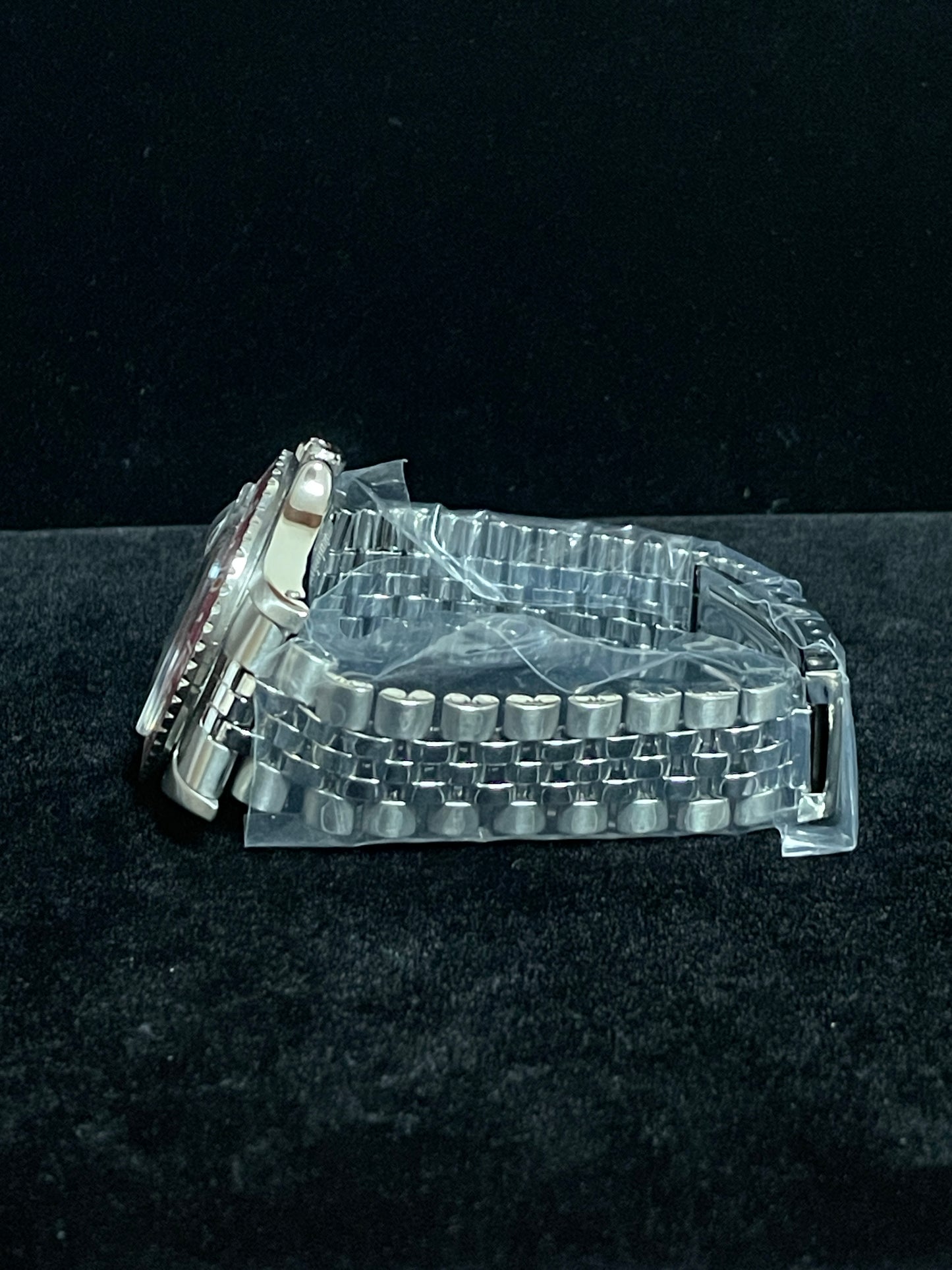 1972 Rolex Pepsi GMT-Master 1675 Red Back Insert Black Dial MK2 SS Jubilee 40mm