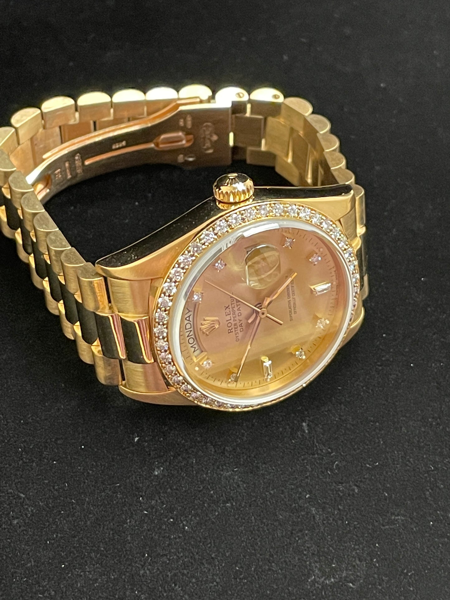 1988 Rolex Day-Date 18038 Diamond Dial Factory Diamond Bezel 18kt President 36mm