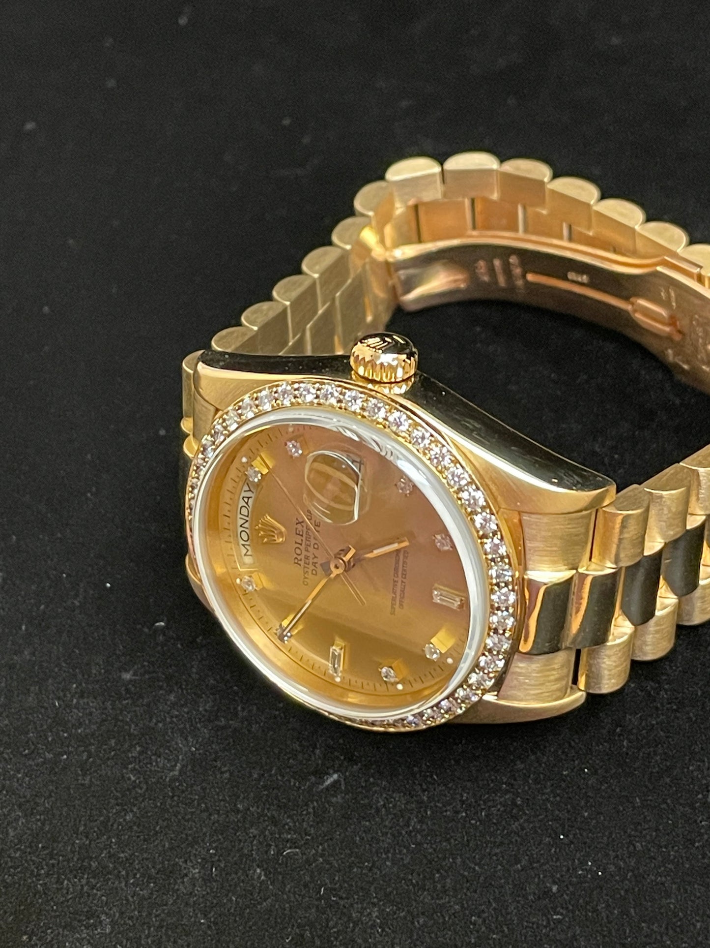 1988 Rolex Day-Date 18038 Diamond Dial Factory Diamond Bezel 18kt President 36mm