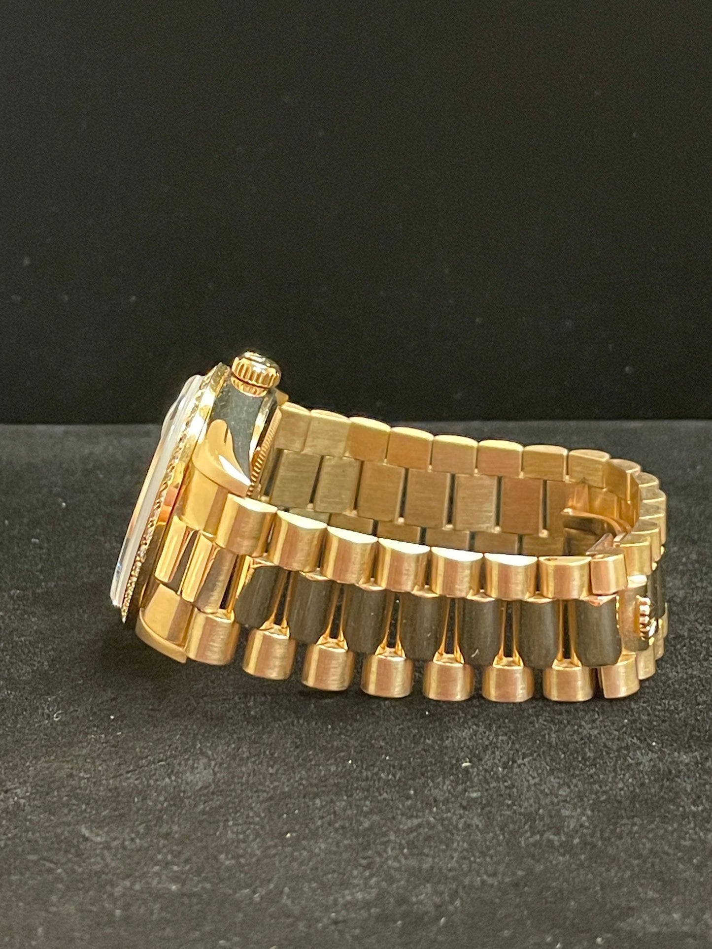 1988 Rolex Day-Date 18038 Diamond Dial Factory Diamond Bezel 18kt President 36mm