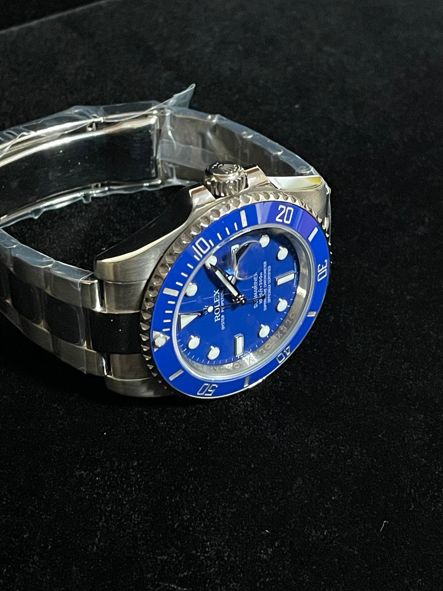 OHA 2008 Rolex Submariner 116619 Smurf Blue Dial White Gold 18kt Oyster W Paper 40mm