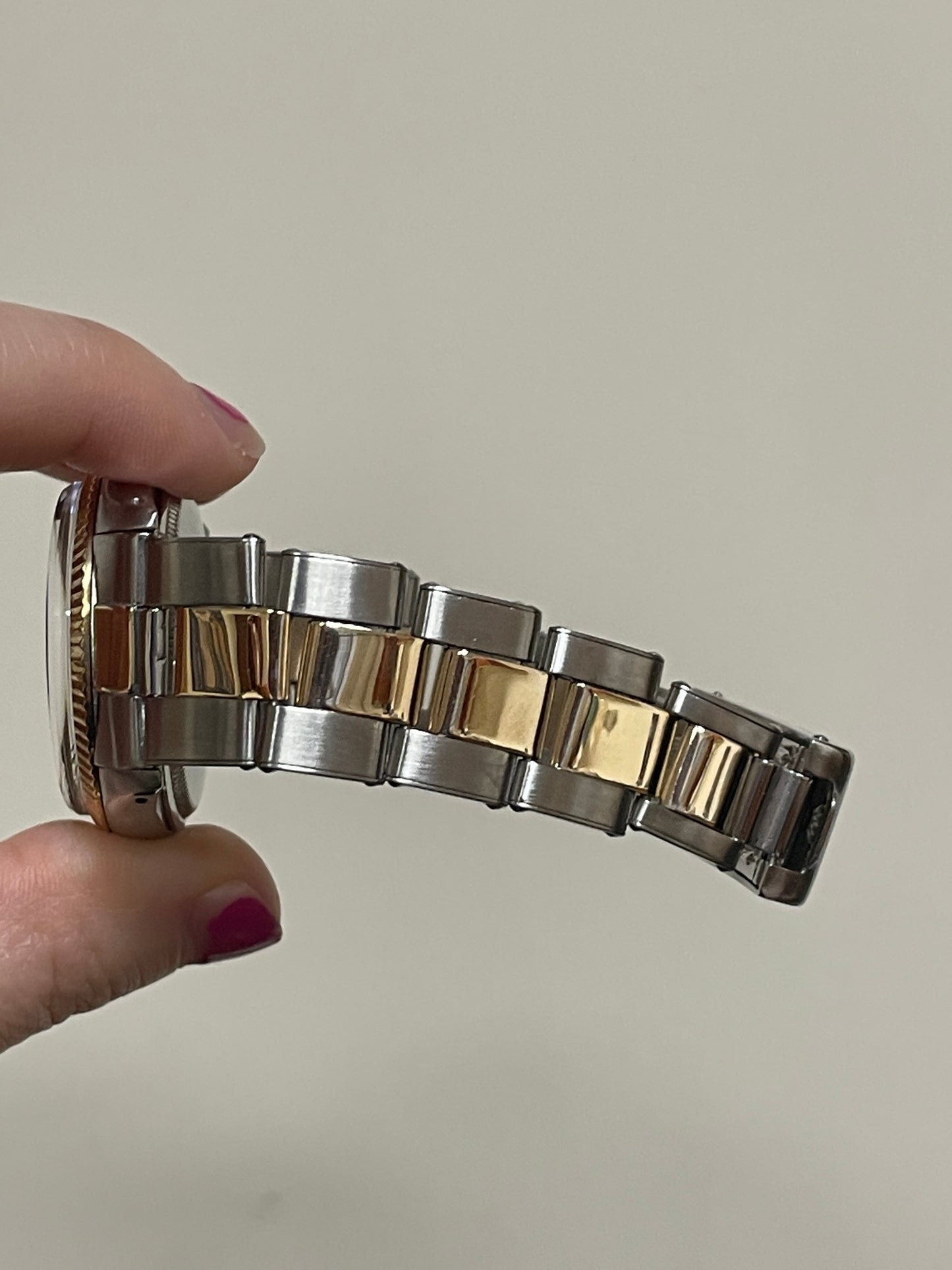 1967 Rolex Date 1500 Champagne Dial TT Rivet Oyster No Papers 34mm