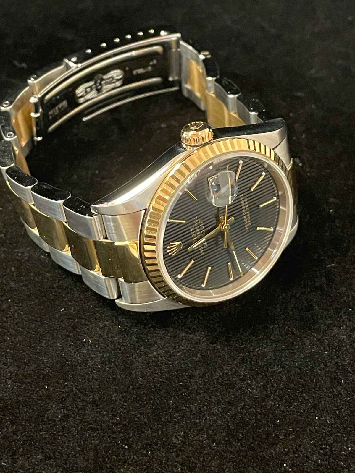 1996 Rolex Datejust 16233 Black Tapestry Dial TT Oyster No Papers 36mm