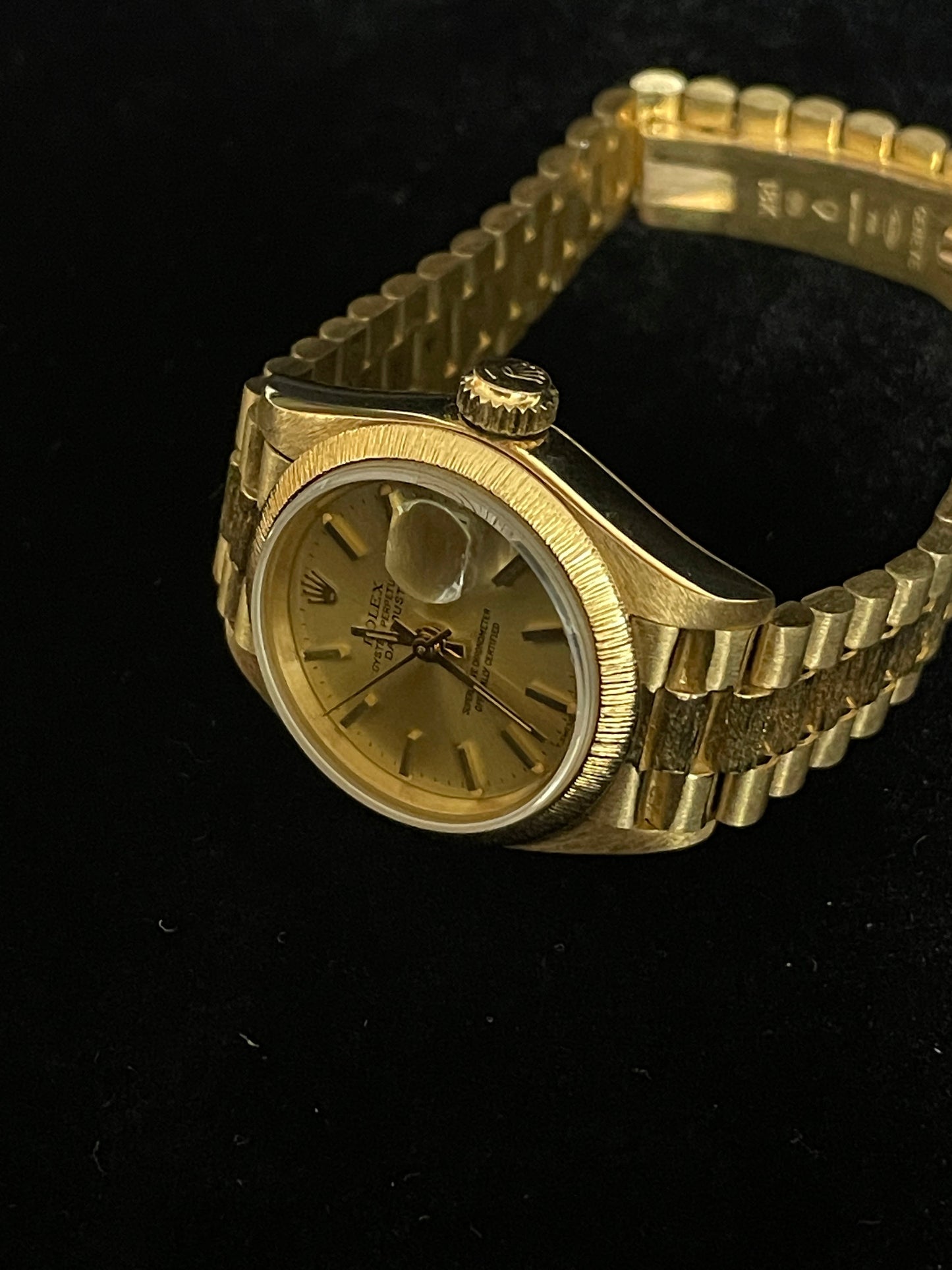 1986 Rolex Ladies Datejust President Bark 69178 Champagne Dial 18kt YG 26mm