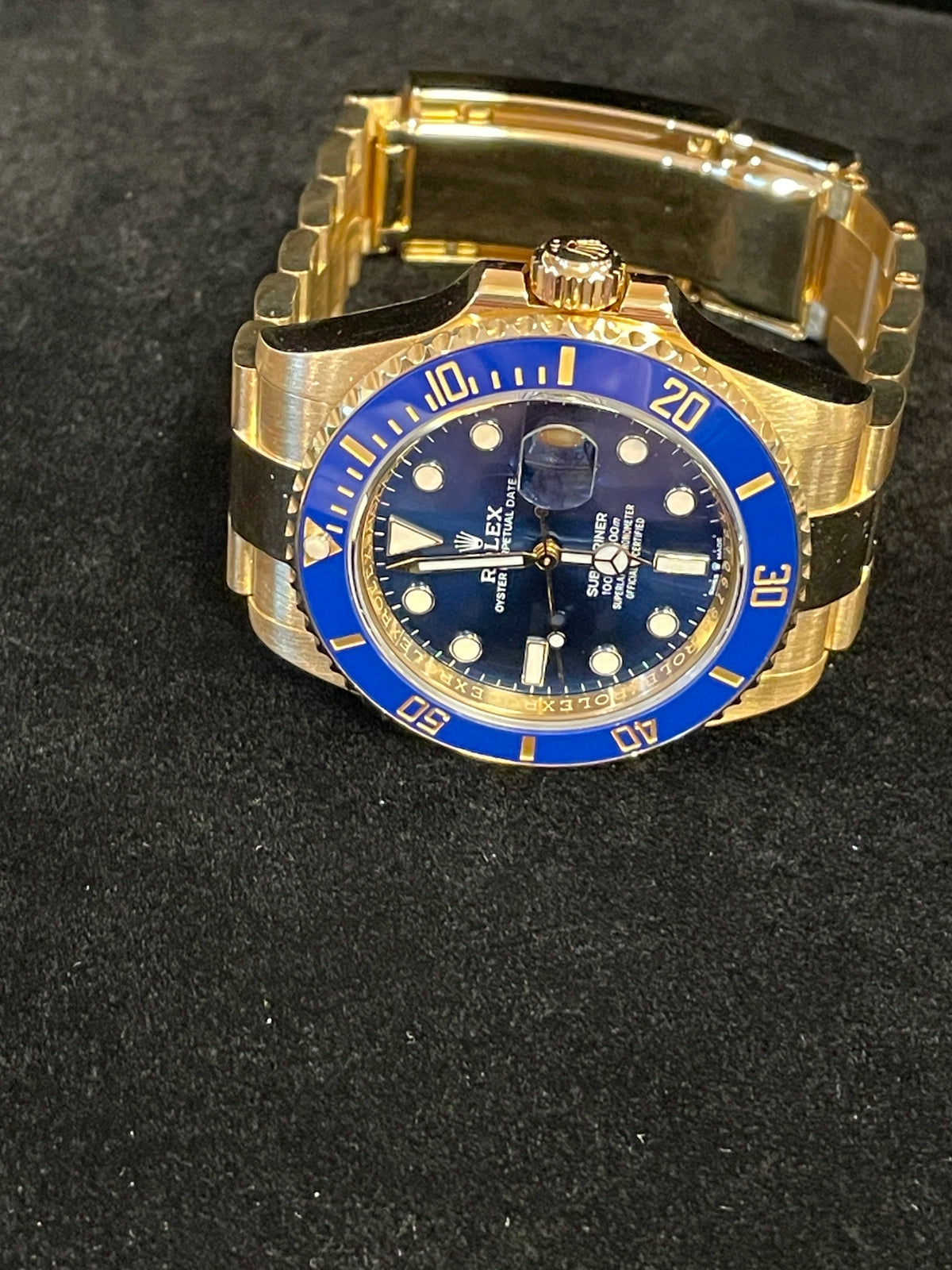 2021 Rolex Submariner 126618LB Blue Dial 18kt Oyster With Papers 41mm