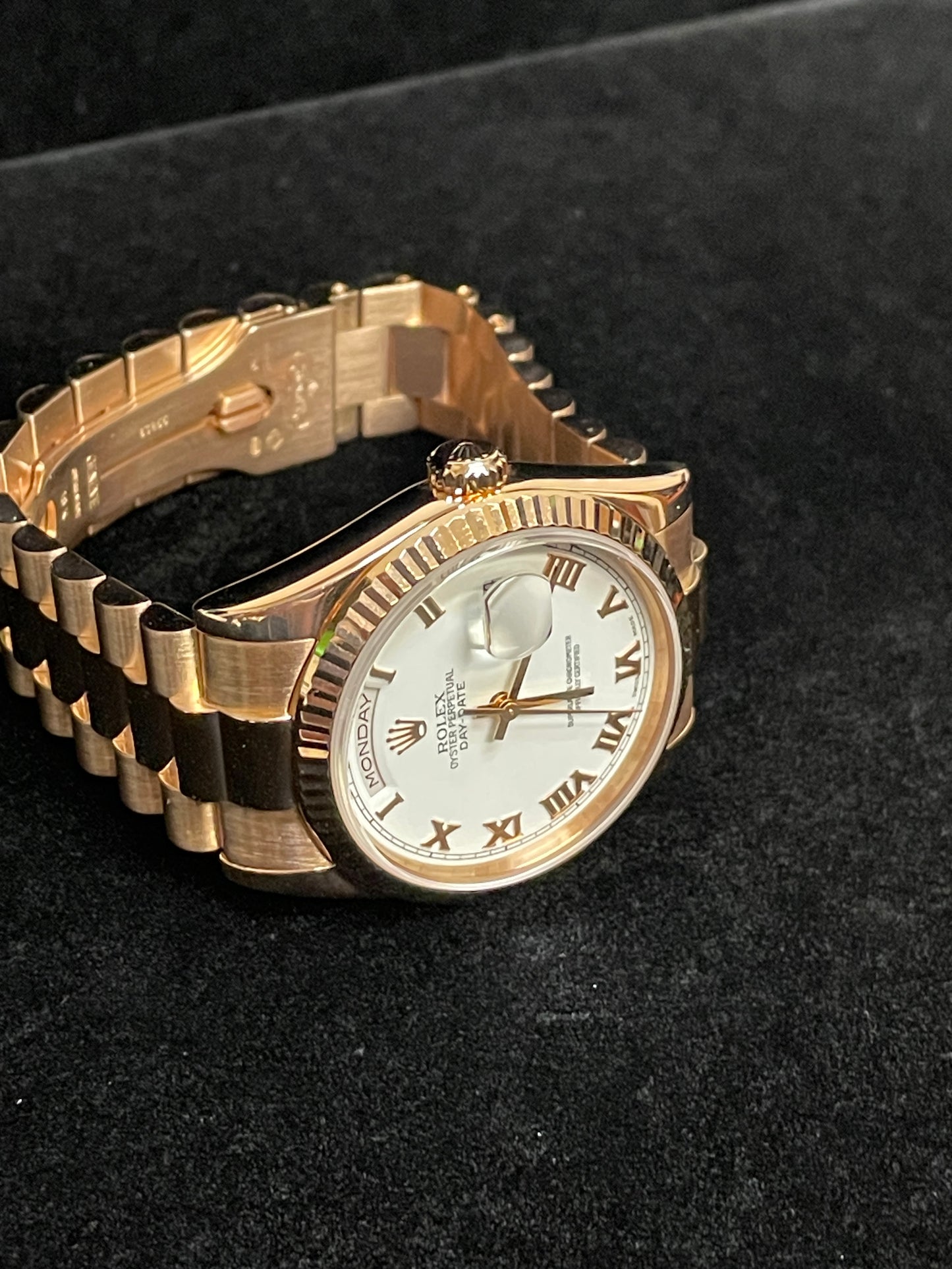 2002 Rolex Day-Date 118235 White Roman Dial 18kt President Rose W/Papers 36mm