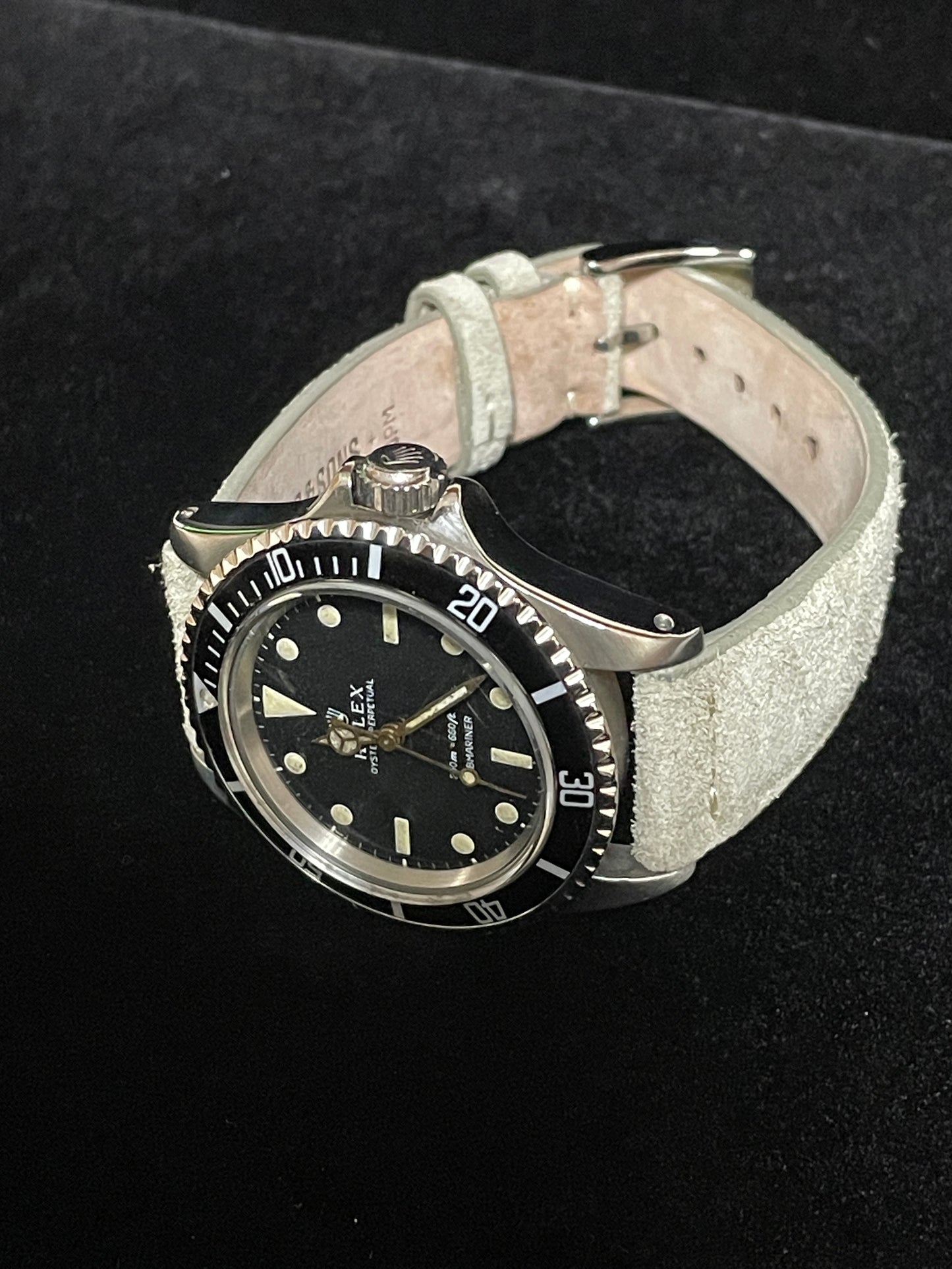 1966 Rolex Submariner No Date 5512 Black Dial Meters First Suede Strap 40mm
