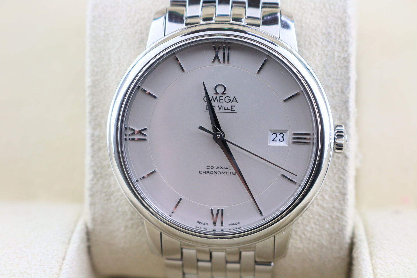 Omega Deville Prestige Co-axial 424.10.40.20.02.003 Silver Roman Dial SS 40mm