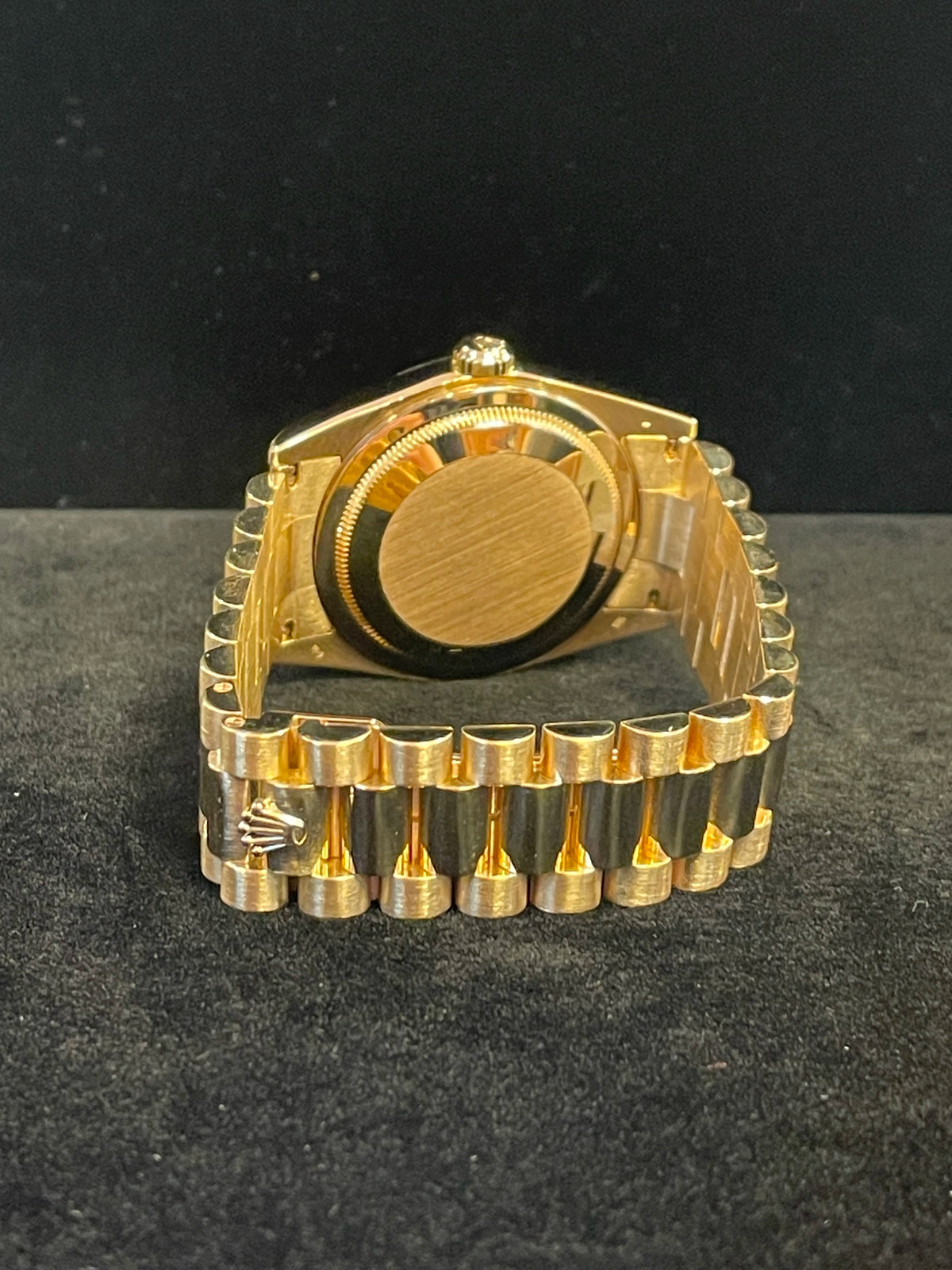 2000 Rolex Day-Date 118208 Champagne Wave Arabic Dial 18kt President 36mm