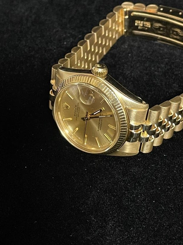 1974 Rolex Datejust Midsize 6827 Champagne Dial 18kt Yellow Gold Jubilee 31mm