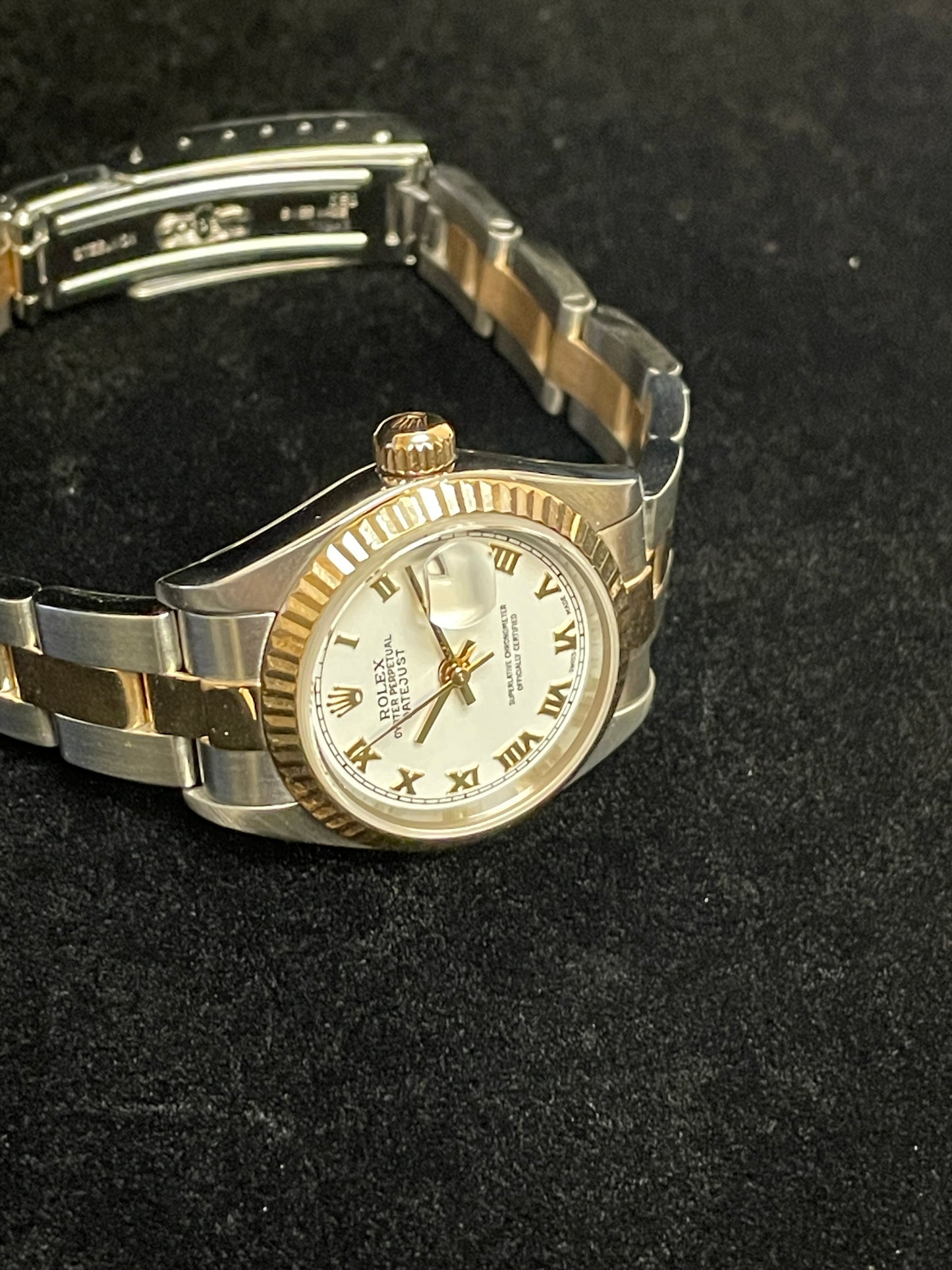 2000 Rolex Ladies Datejust 79173 White Roman Dial TT 18kt Oyster No Papers 26mm