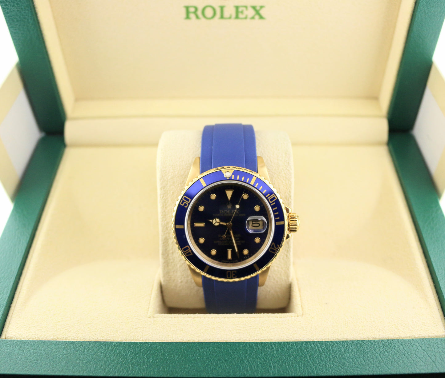 1981 Rolex Submariner 16808 Blue Dial Blue Rubber Strap 18kt Gold No Paper 40mm
