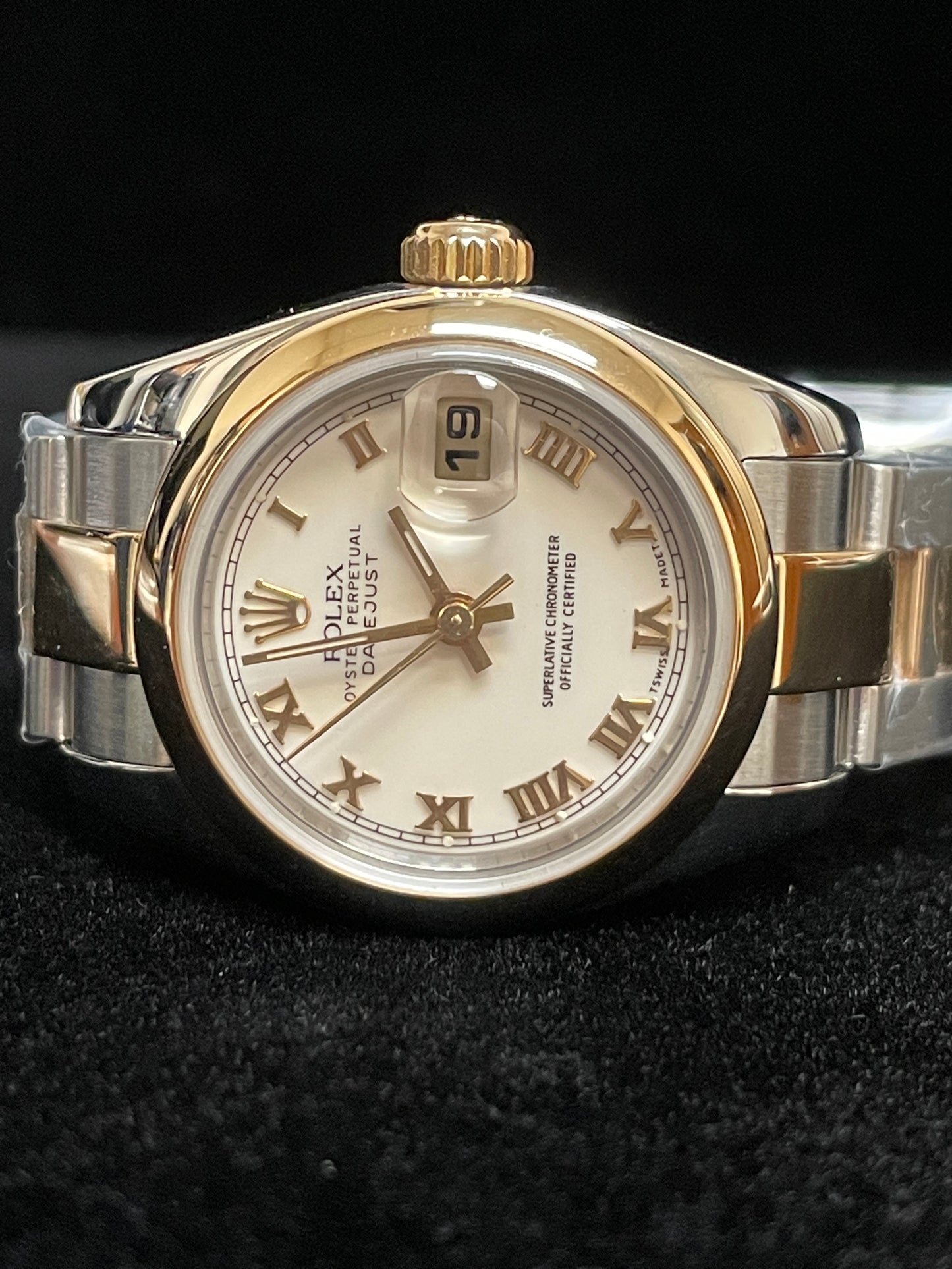 2004 Rolex Ladies Datejust 179163 White Roman Dial TT Oyster No Papers 26mm