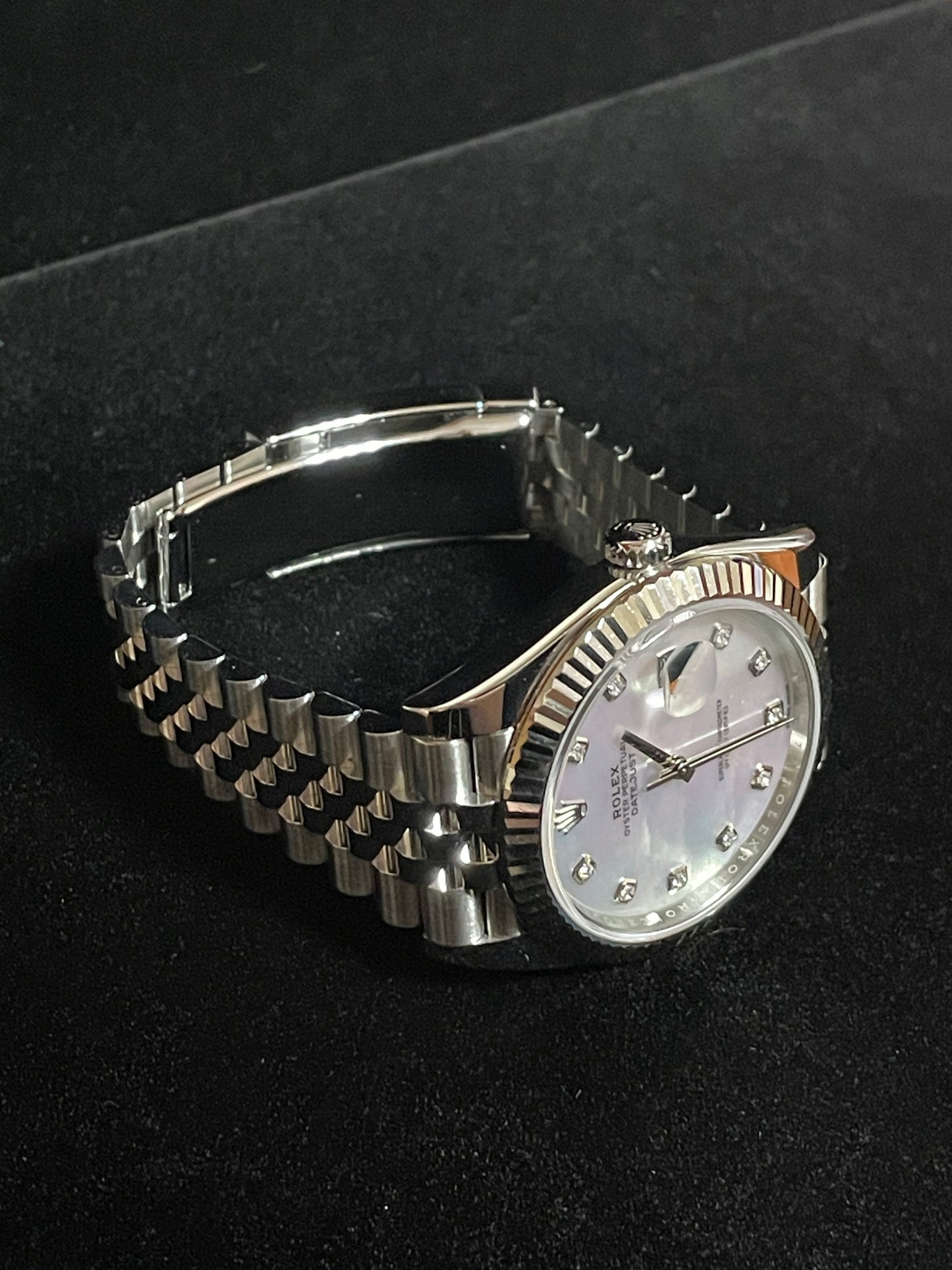 OHA 2020 Rolex Datejust 126334 White MOP Diamond Dial SS Jubilee With Papers 41mm