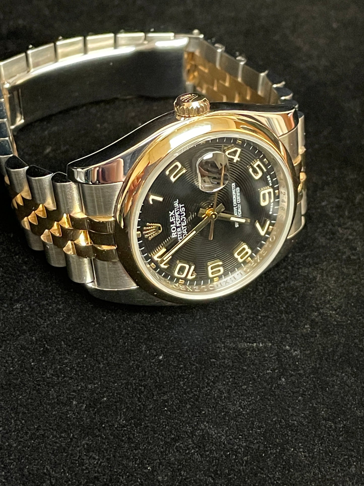 2009 Rolex Datejust 116203 Black Concentric Arabic Dial TT 18kt Jubilee 36mm