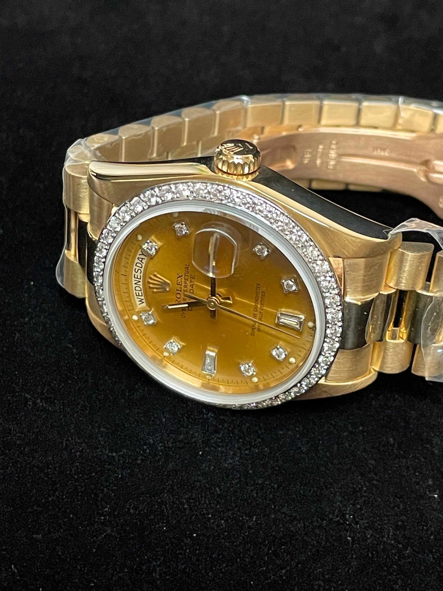 1979 Rolex Day-Date 18048 Champ Diamond Dial Diamond Bezel 18kt President 36mm