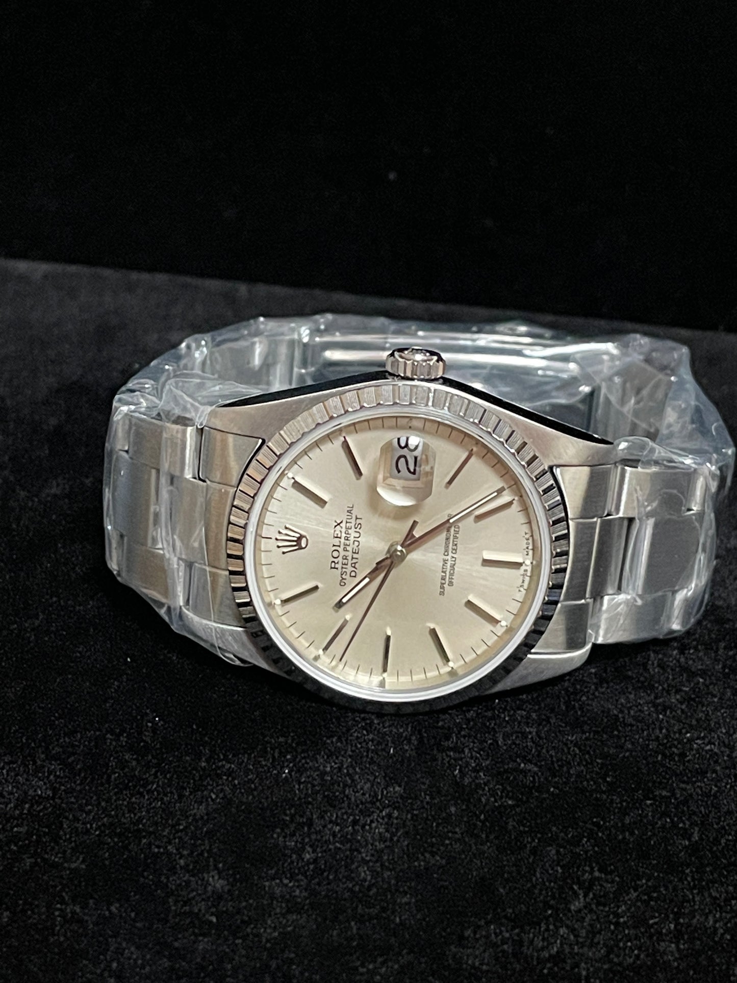 1988 Rolex Datejust 16200 Silver Dial SS Oyster Engine Turn Bezel No Papers 36mm