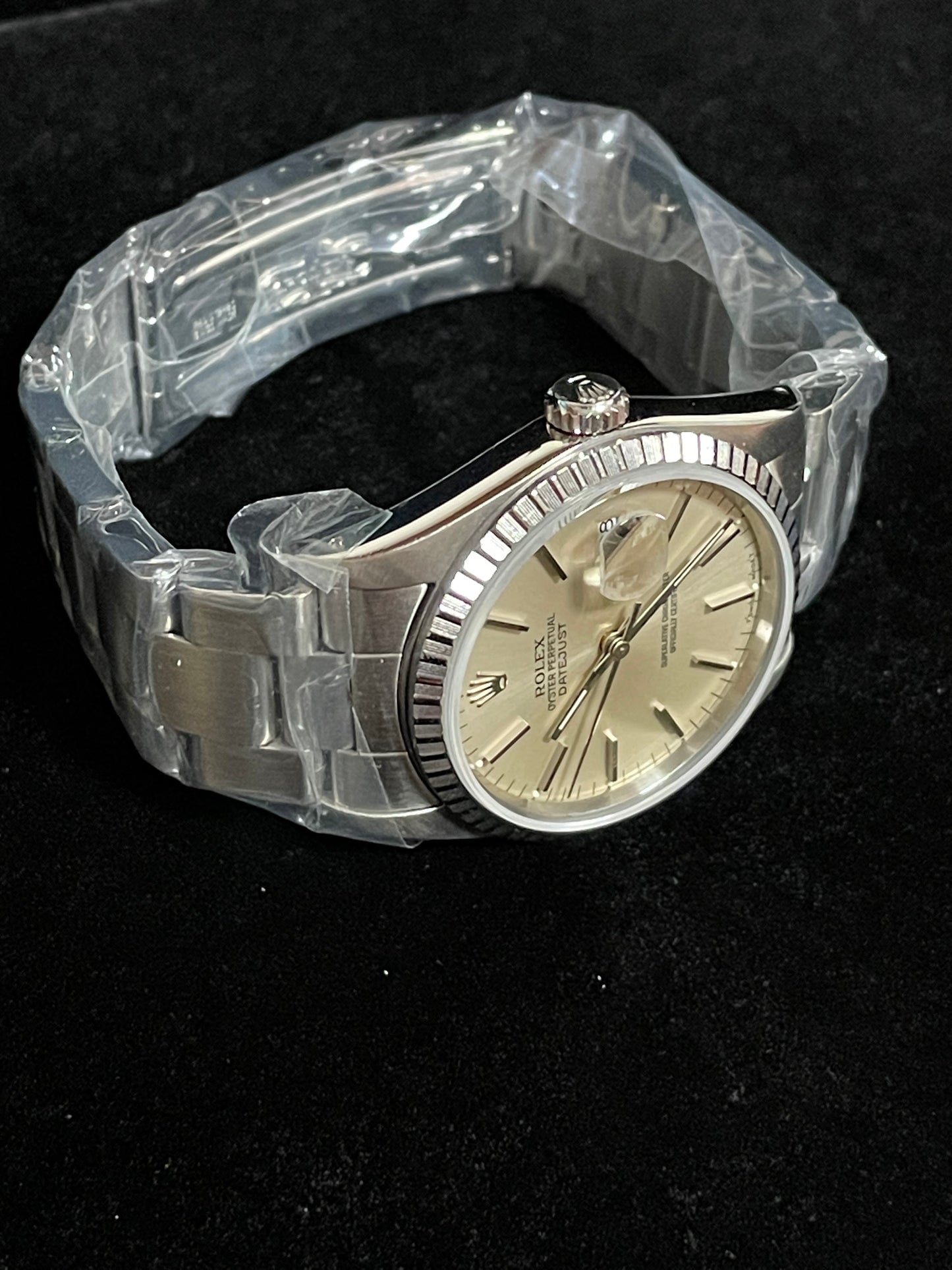 1988 Rolex Datejust 16200 Silver Dial SS Oyster Engine Turn Bezel No Papers 36mm