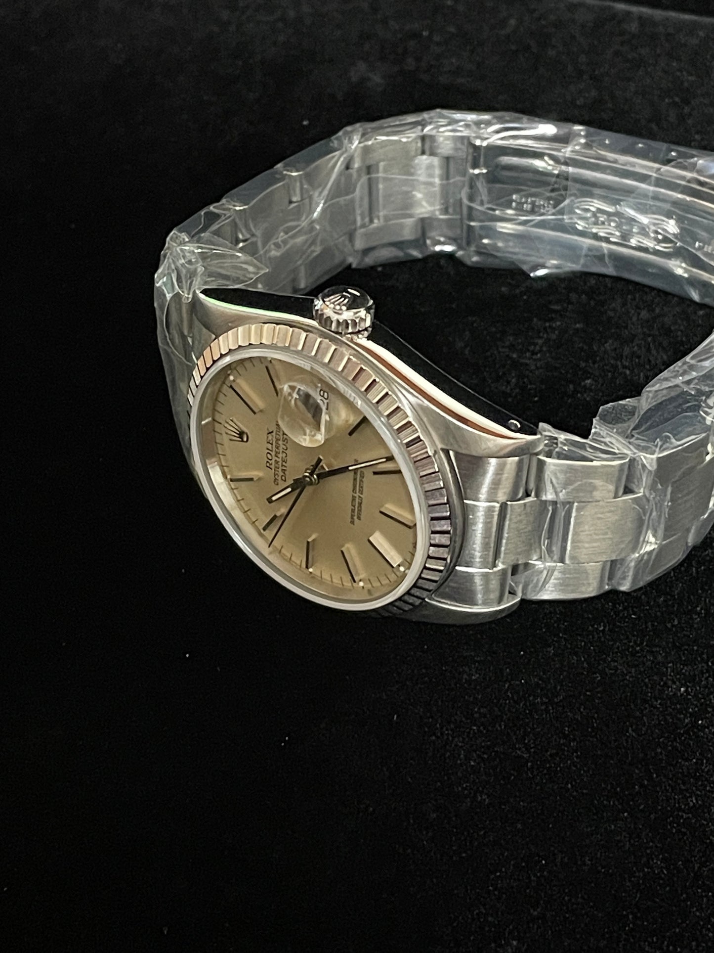1988 Rolex Datejust 16200 Silver Dial SS Oyster Engine Turn Bezel No Papers 36mm