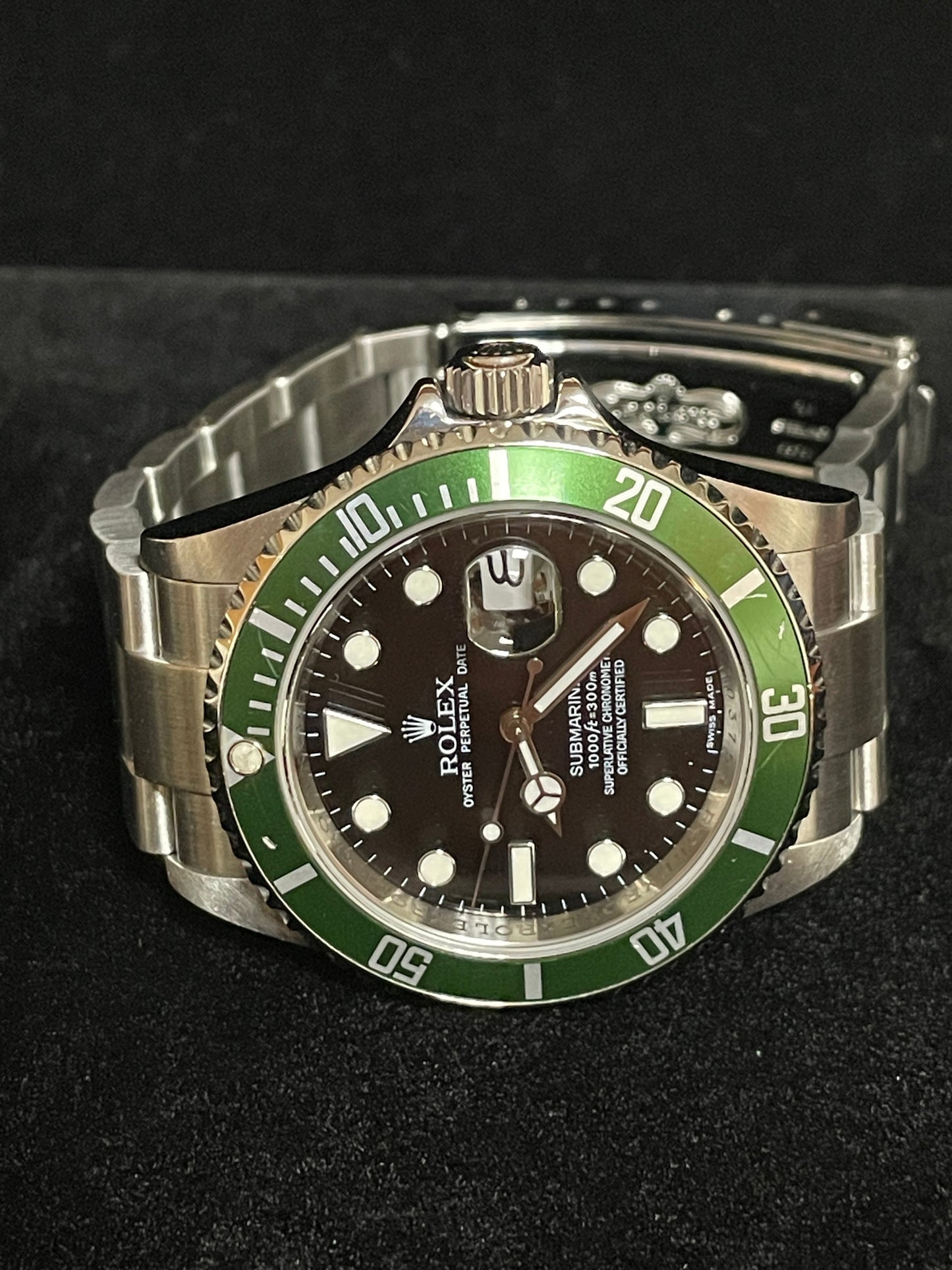 2009 Rolex Kermit Submariner 16610LV Black Dial Engraved Rehaut W/ Papers 40mm