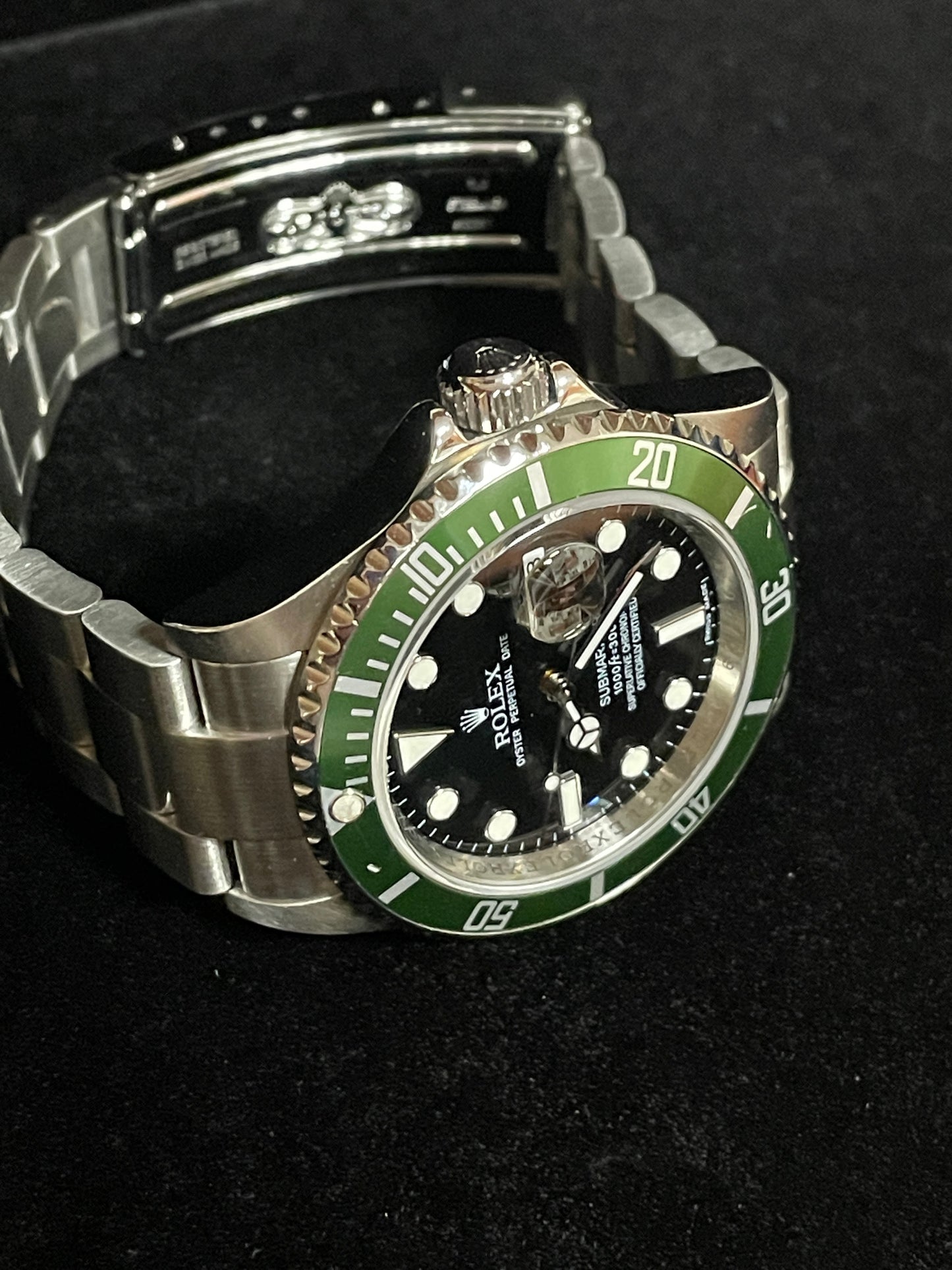 2009 Rolex Kermit Submariner 16610LV Black Dial Engraved Rehaut W/ Papers 40mm