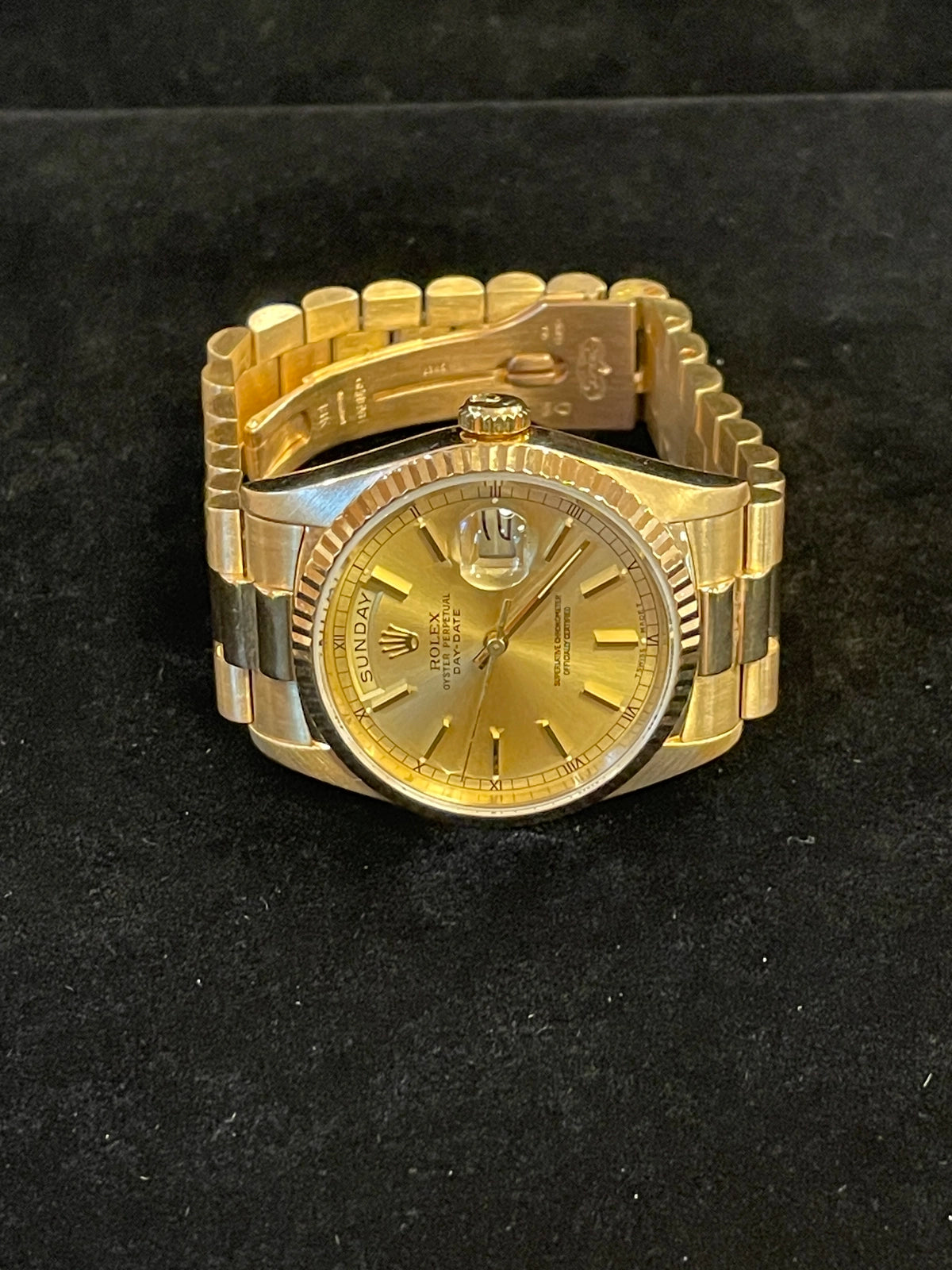1988 Rolex Day-Date 18238 Champagne Dial 18kt President No Papers 36mm