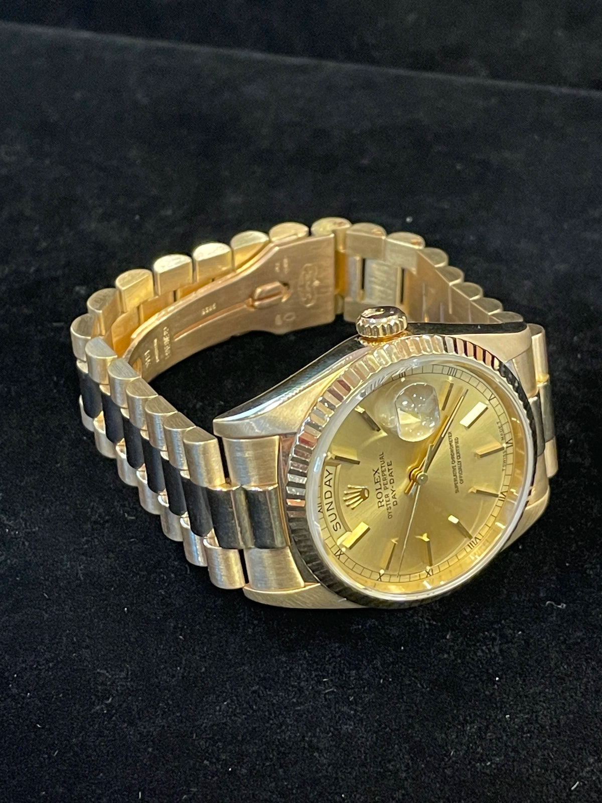 1988 Rolex Day-Date 18238 Champagne Dial 18kt President No Papers 36mm
