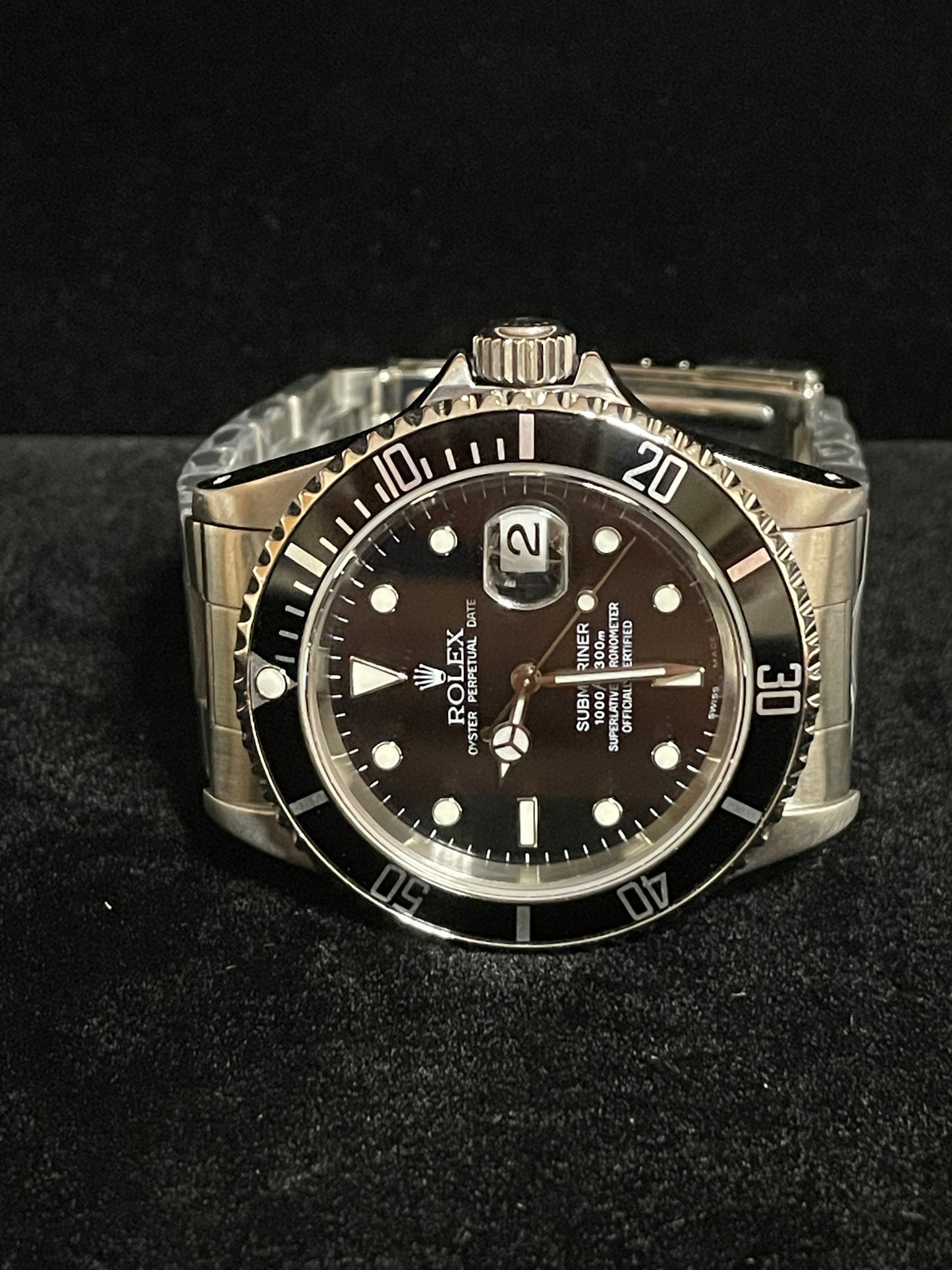 1996 Rolex Submariner Date 16610 Black Dial SS Oyster with RSC papers 40mm