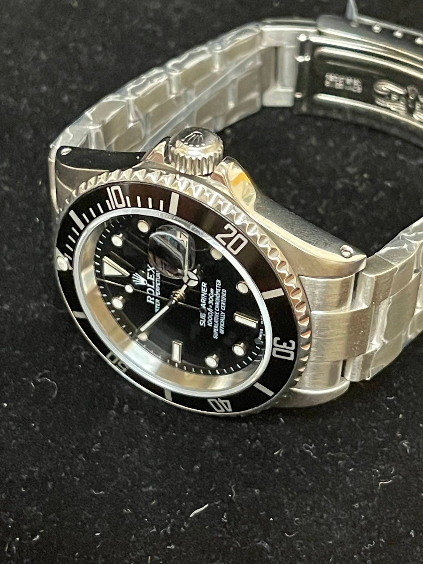 2001 Rolex Submariner Date 16610 Black Dial SS Oyster With Papers 40mm