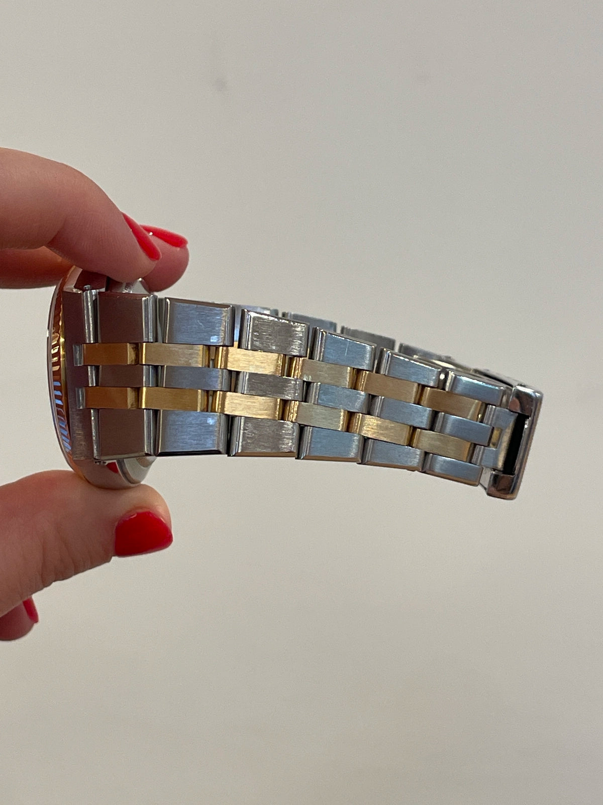 1991 Rolex Datejust Oysterquartz 17013 Champagne Dial TT 18kt No Papers 36mm