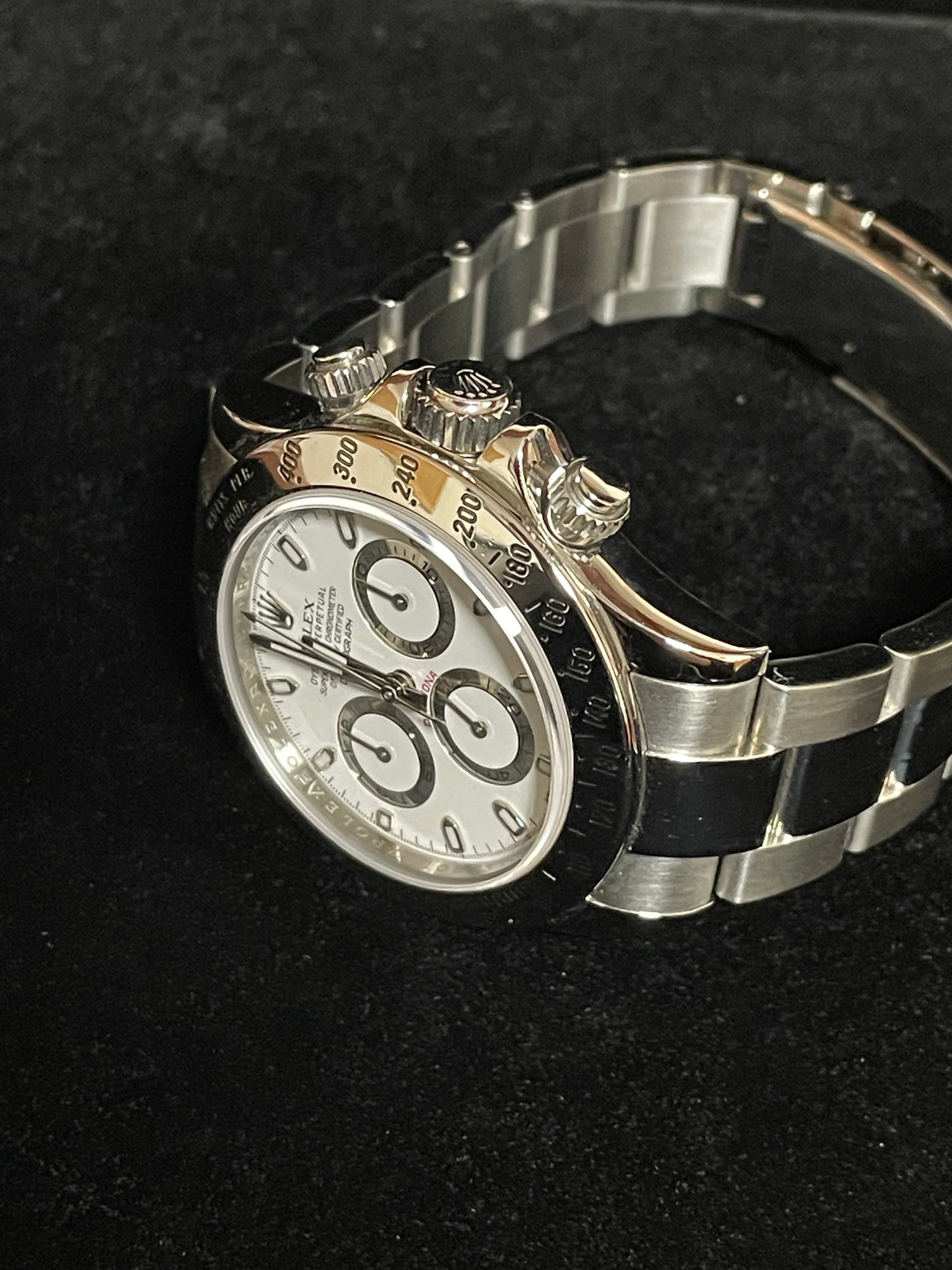 2015 Rolex Daytona 116520 White APH Dial Blue Lume SS Oyster With Papers 40mm