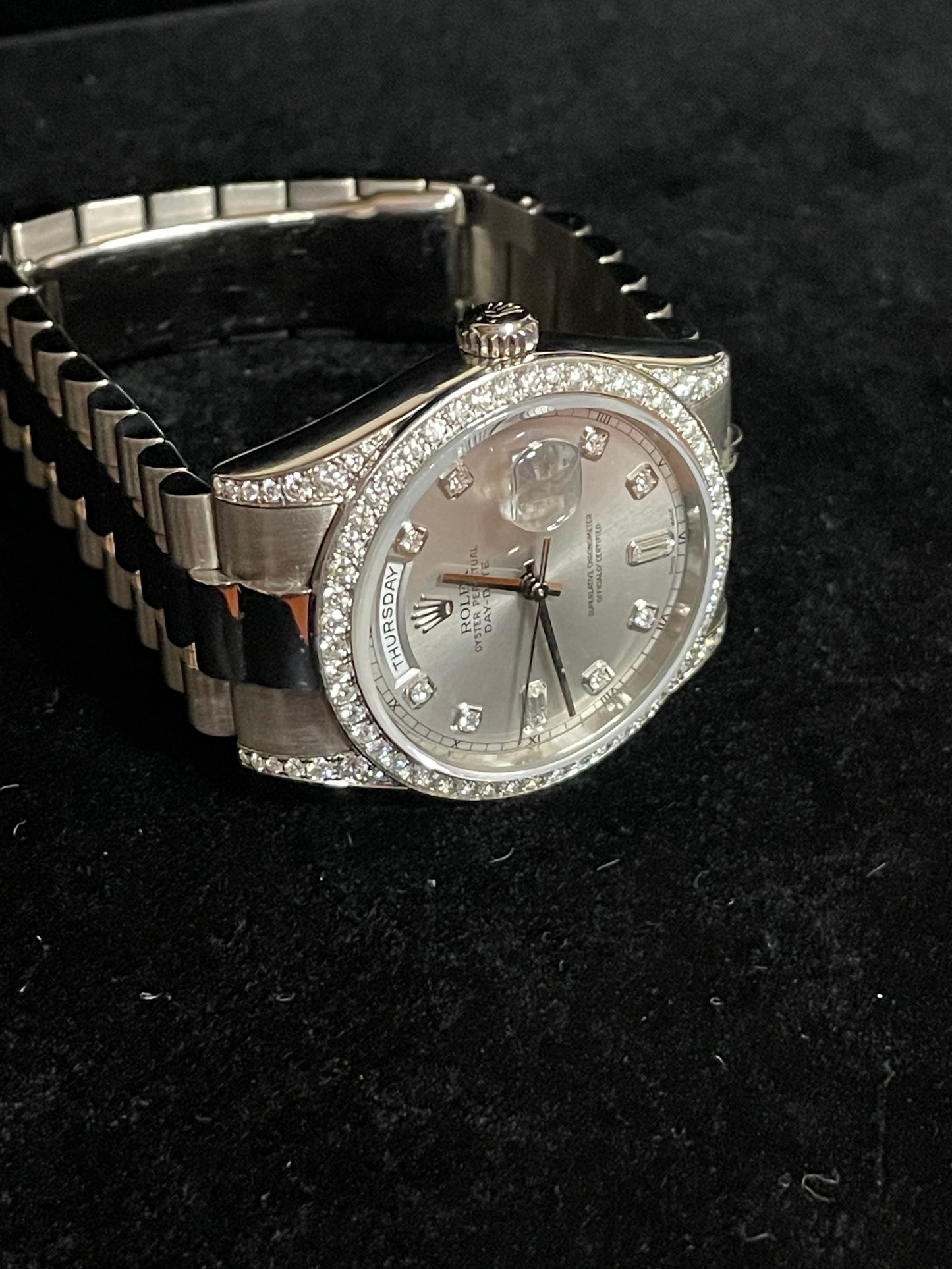 2004 Rolex Day-Date 118389 Rhodium Diamond Dial 18kt WG President W Papers 36mm