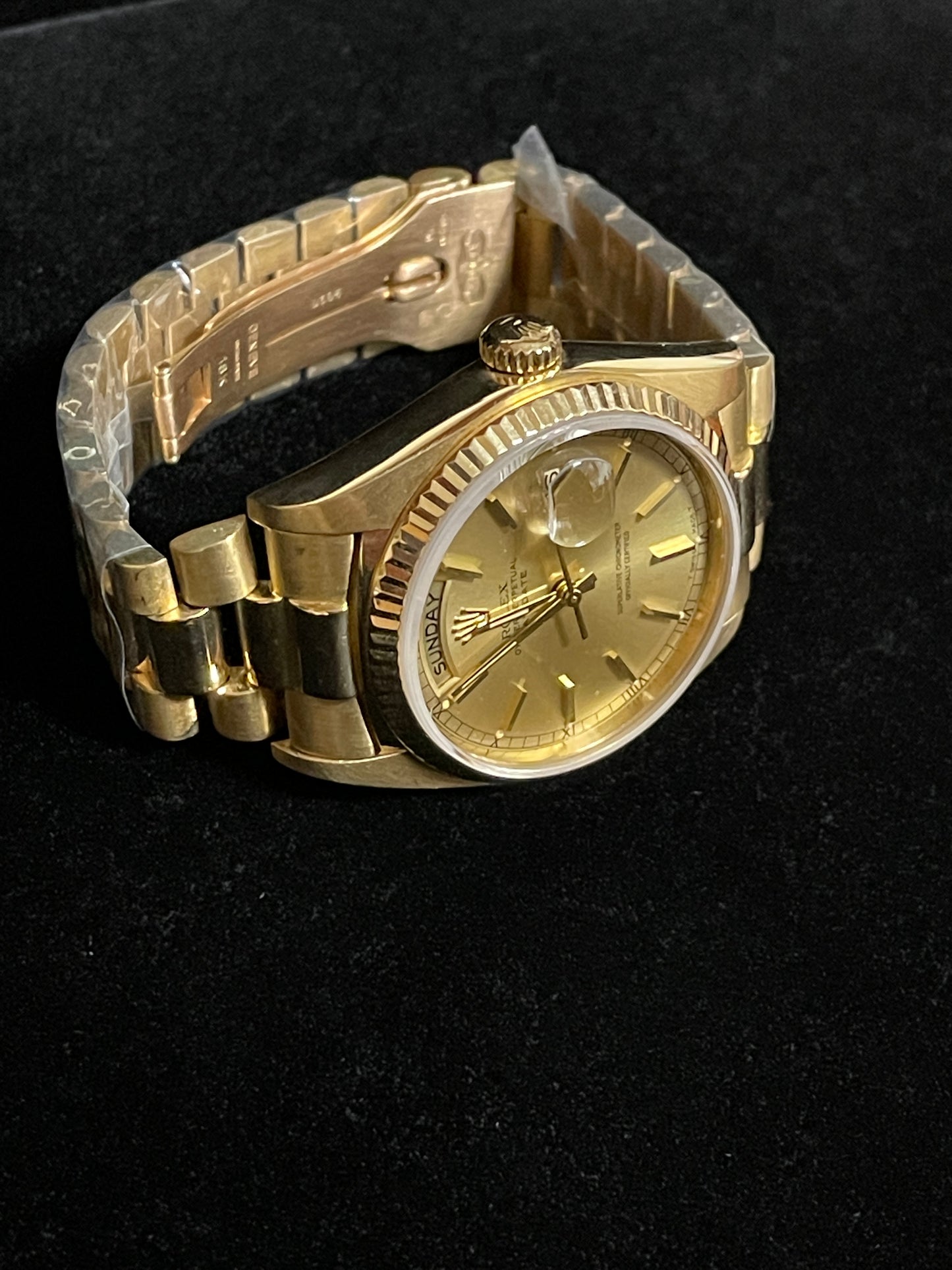 1981 Rolex Day-Date 18038 Champagne Dial 18kt President No Papers 36mm