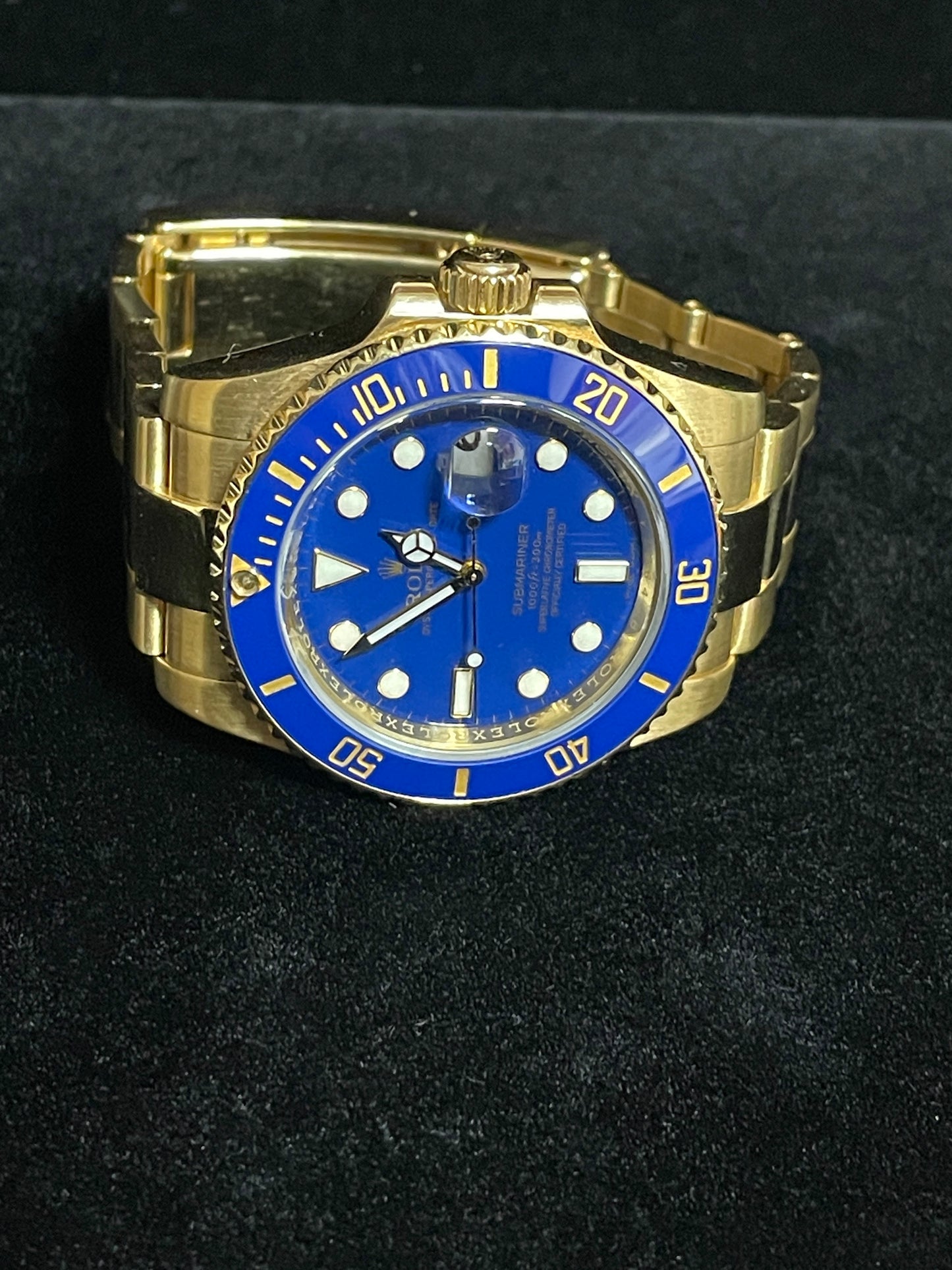 2010 Rolex Submariner Bluesy 116618 Blue Dial 18kt YG Oyster With Papers 40mm