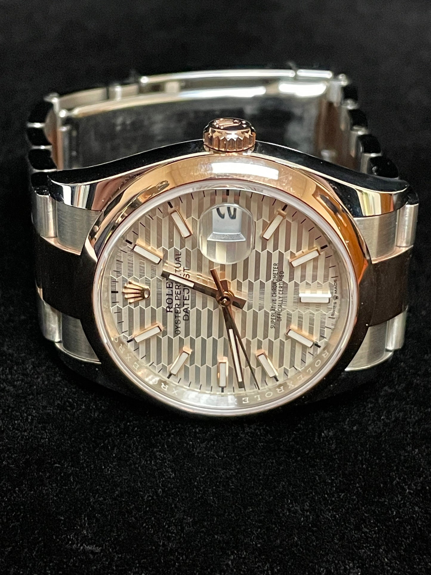 OHA 2023 Rolex Datejust 126201 Silver Motif Dial TT 18kt Oyster Rose W Papers 36mm