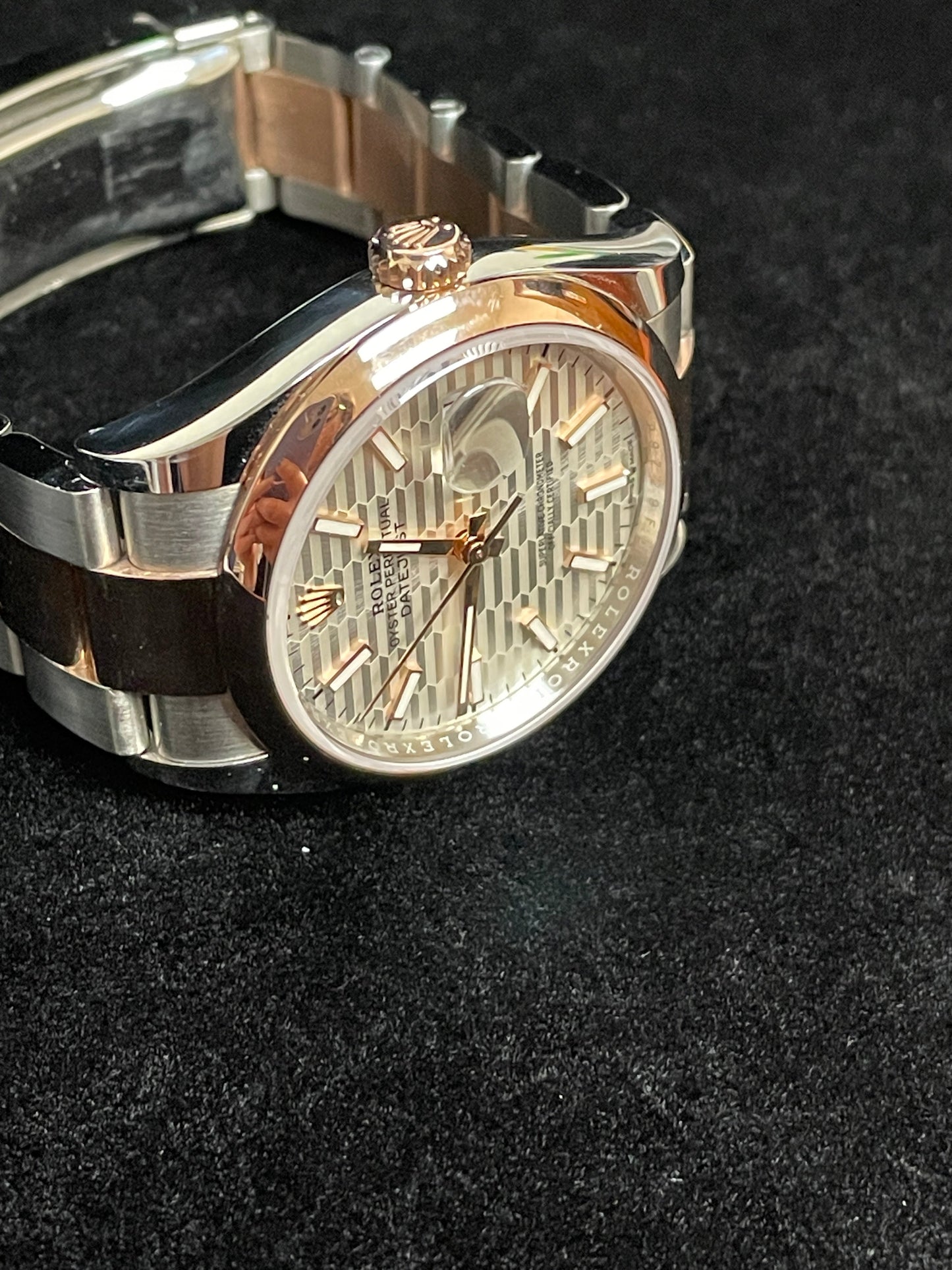 OHA 2023 Rolex Datejust 126201 Silver Motif Dial TT 18kt Oyster Rose W Papers 36mm