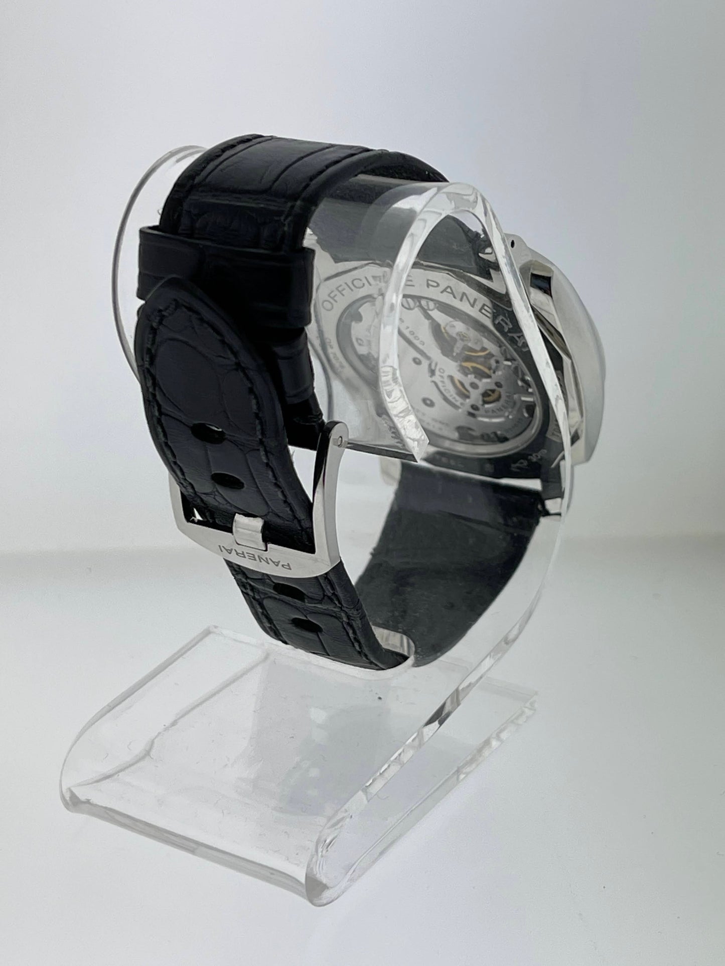 Panerai Luminor Pam 676 Manual Wind Black Rhodium Dial No Papers 42mm