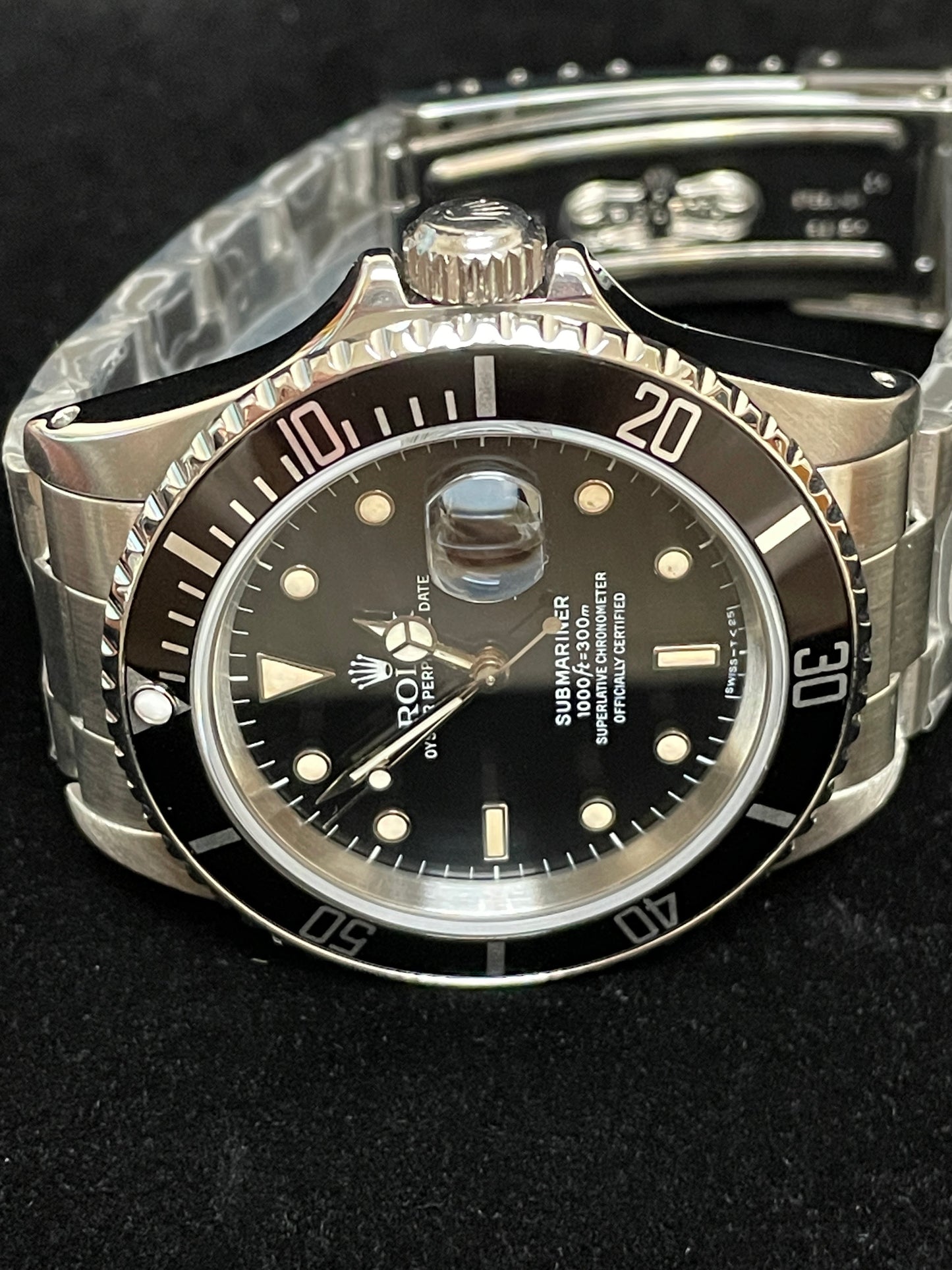 1990 Rolex Submariner 16610 Black Dial SS Oyster With Papers 40mm